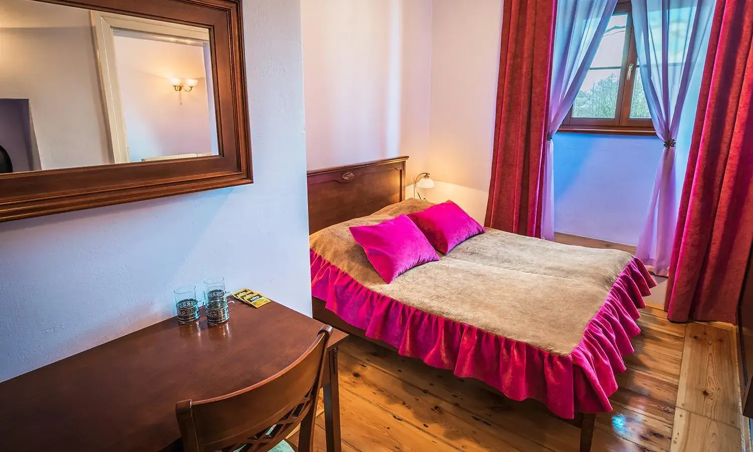 Double Room - single occupancy in Zamek Dobroszyce Double Room - single occupancy in Zamek Dobroszyce