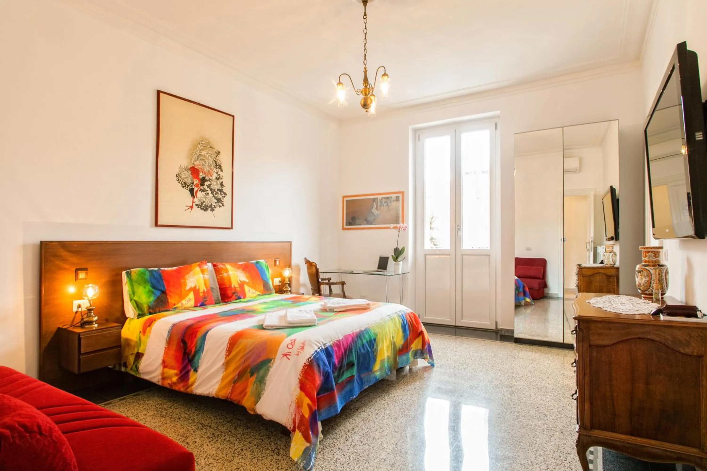 Photo of the whole room, Bed in Vatica B&B Roma