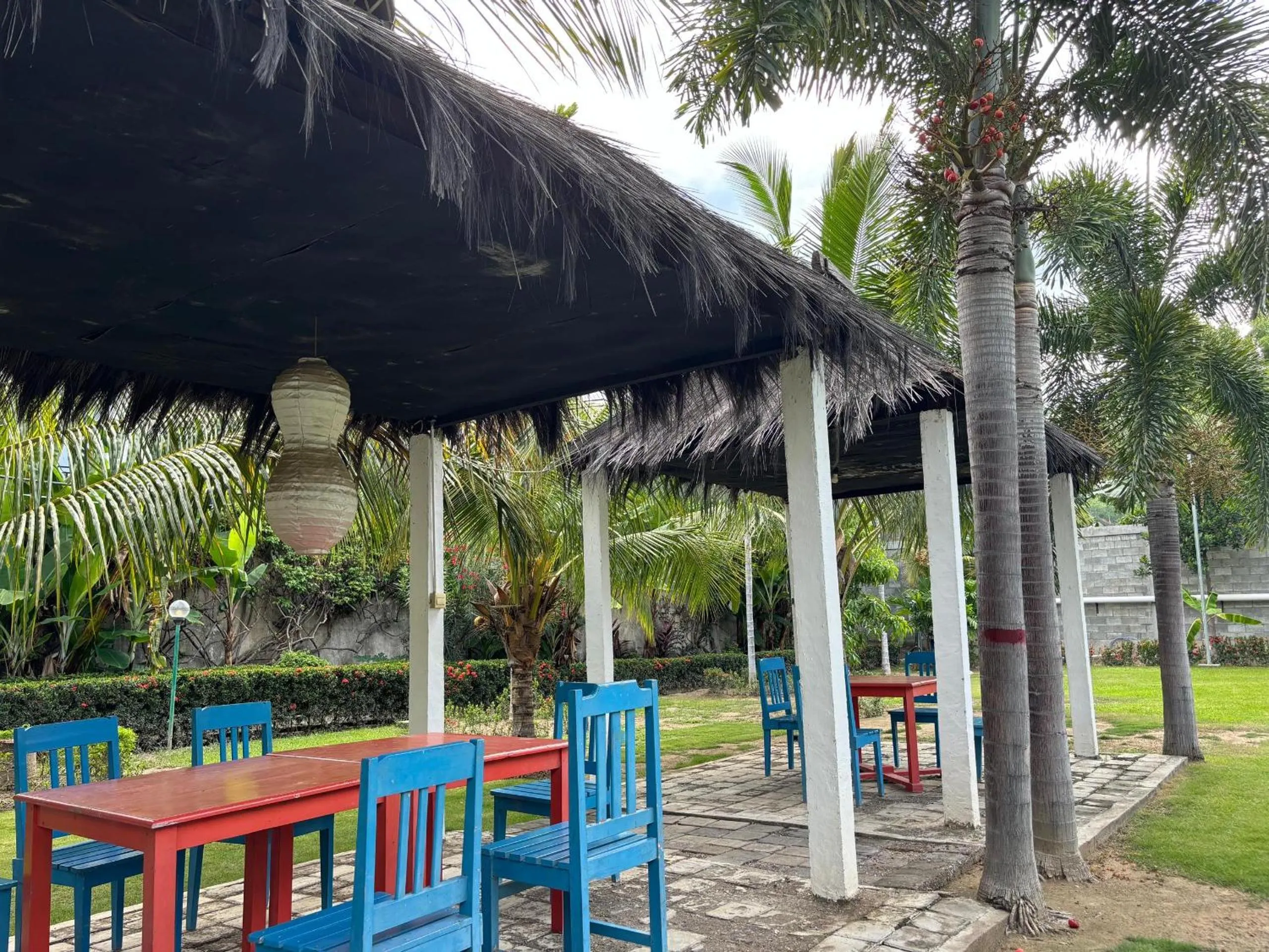 Property building in Palm Malinamoc Hotel