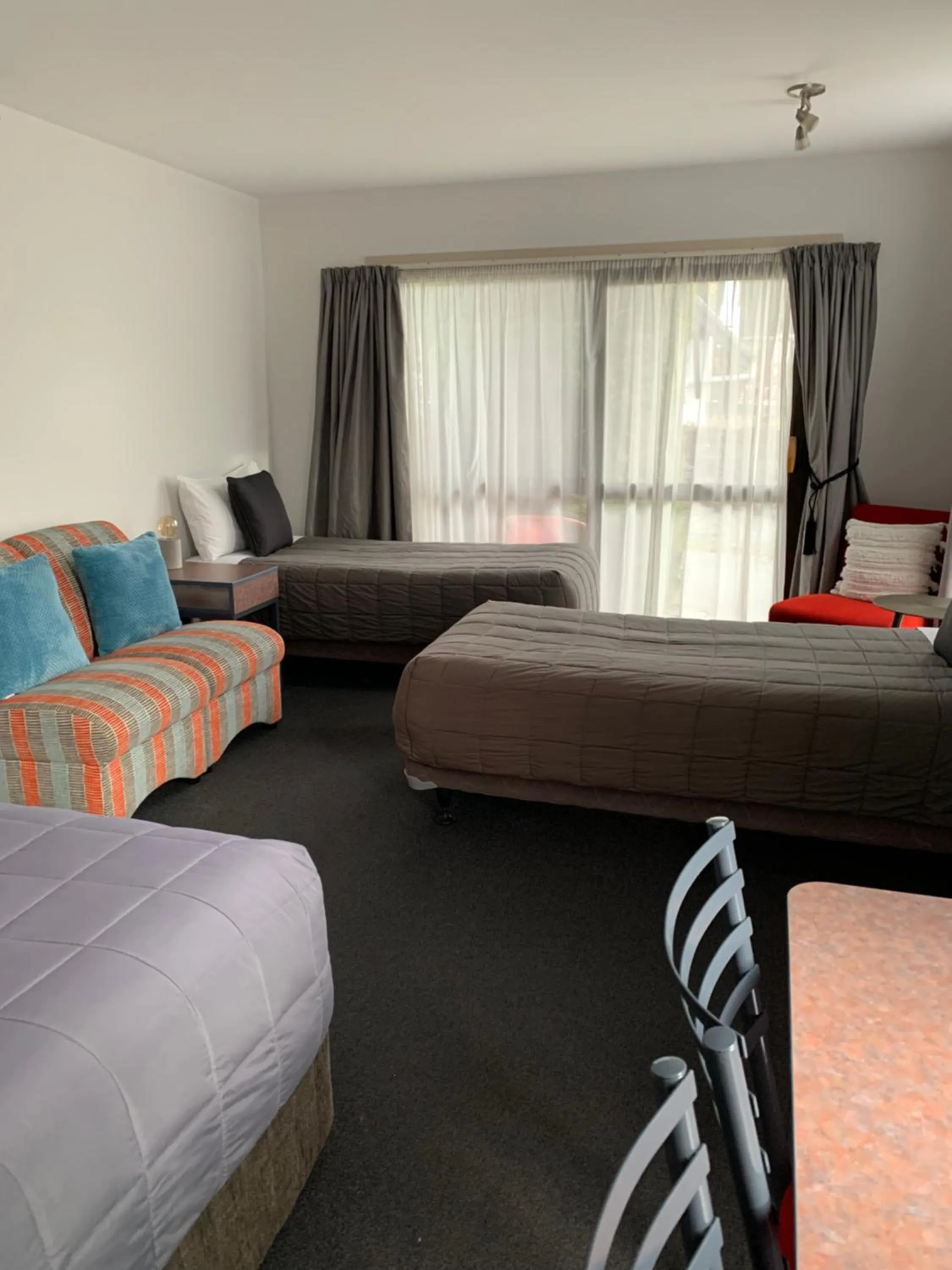 Bed in Wakatipu View Apartments