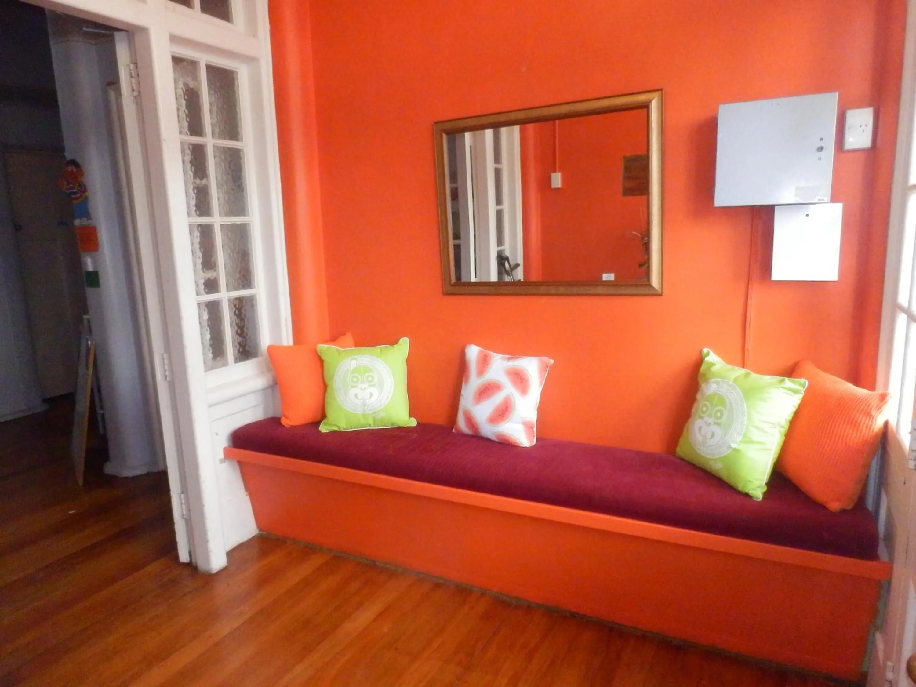 Patio in Thomas's Catlins Lodge and Camp Ground