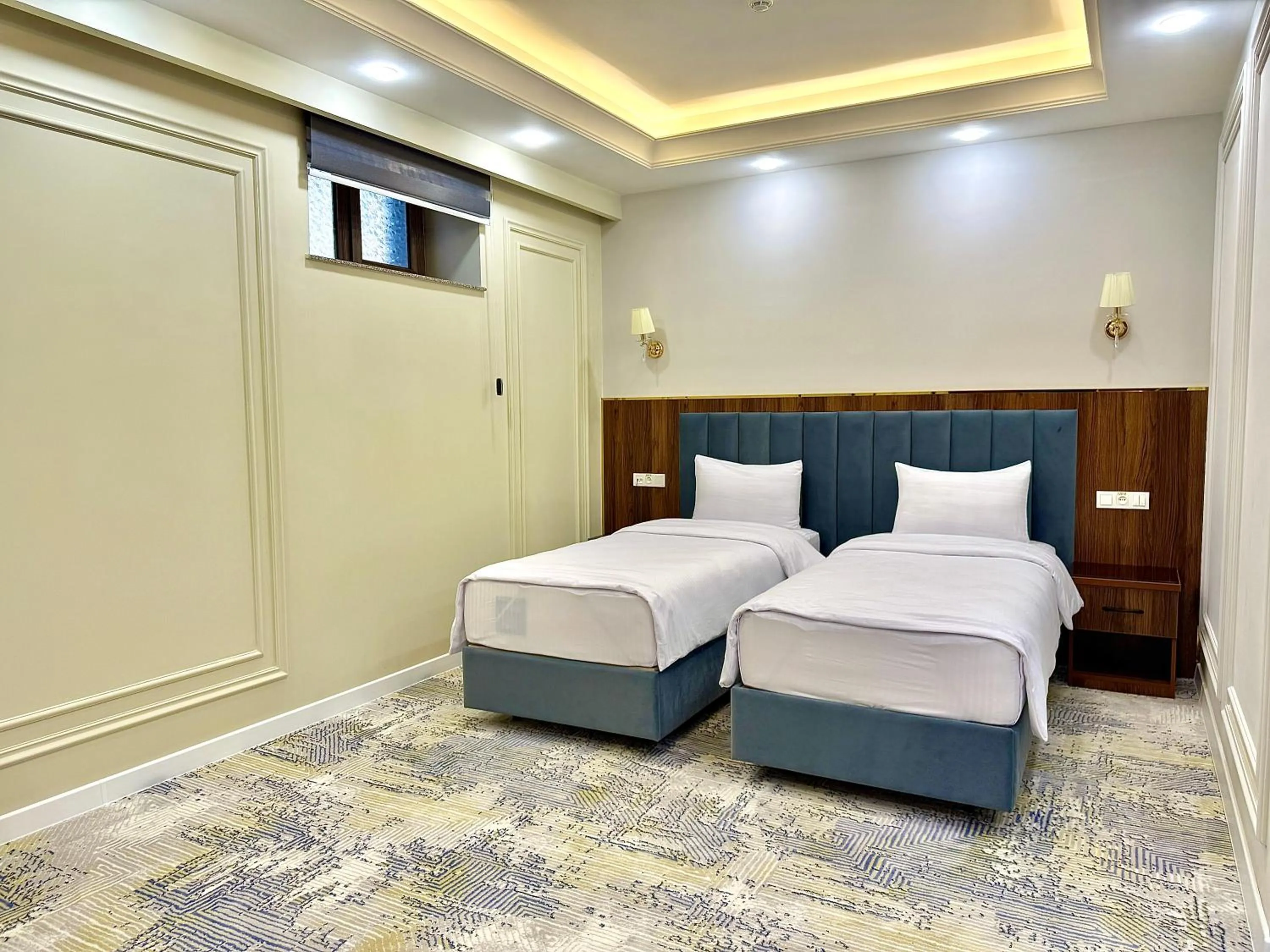 Photo of the whole room in Siab Hotel Premium