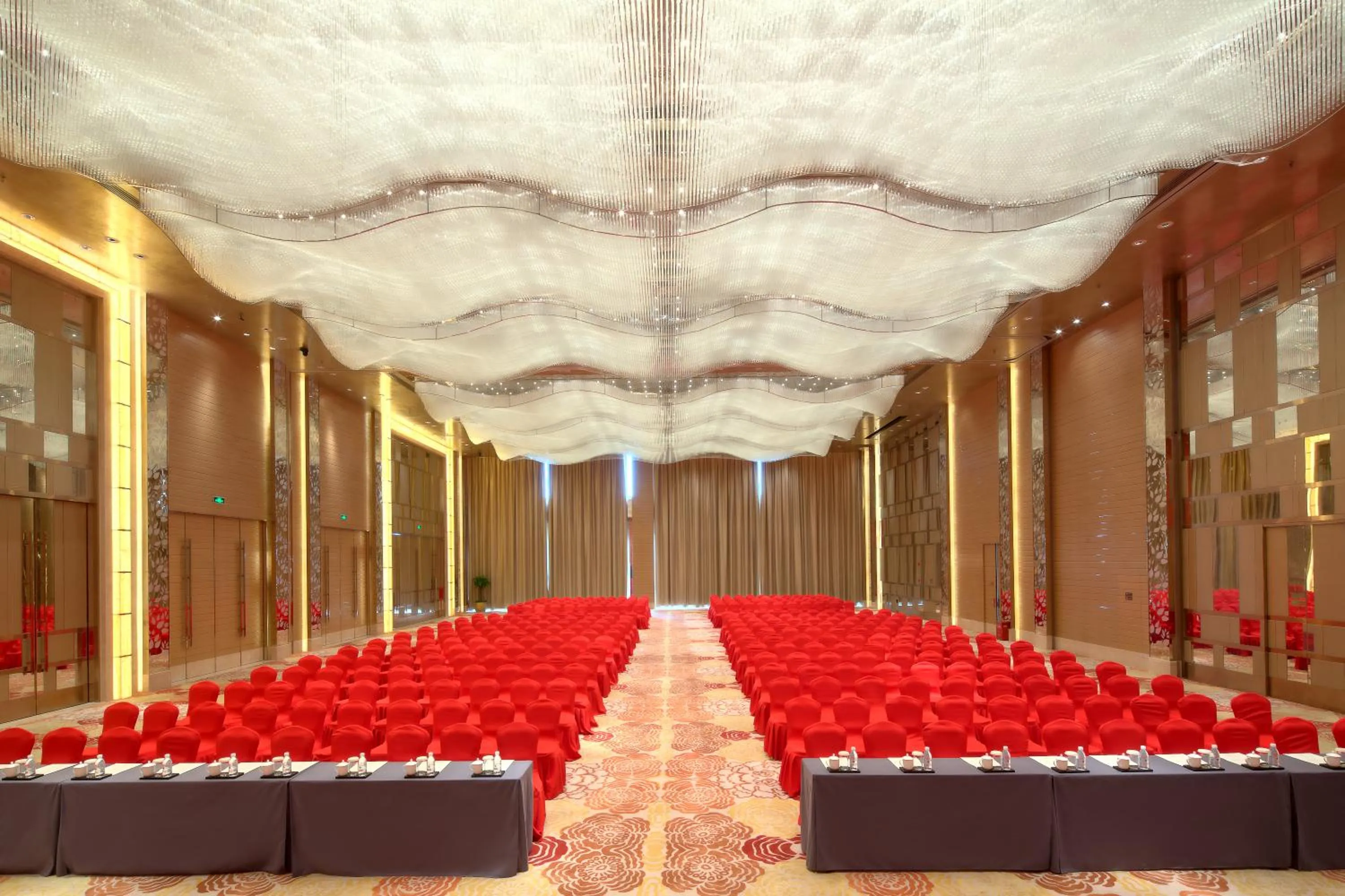 Meeting/conference room in Sanding New Century Grand Hotel Yiwu