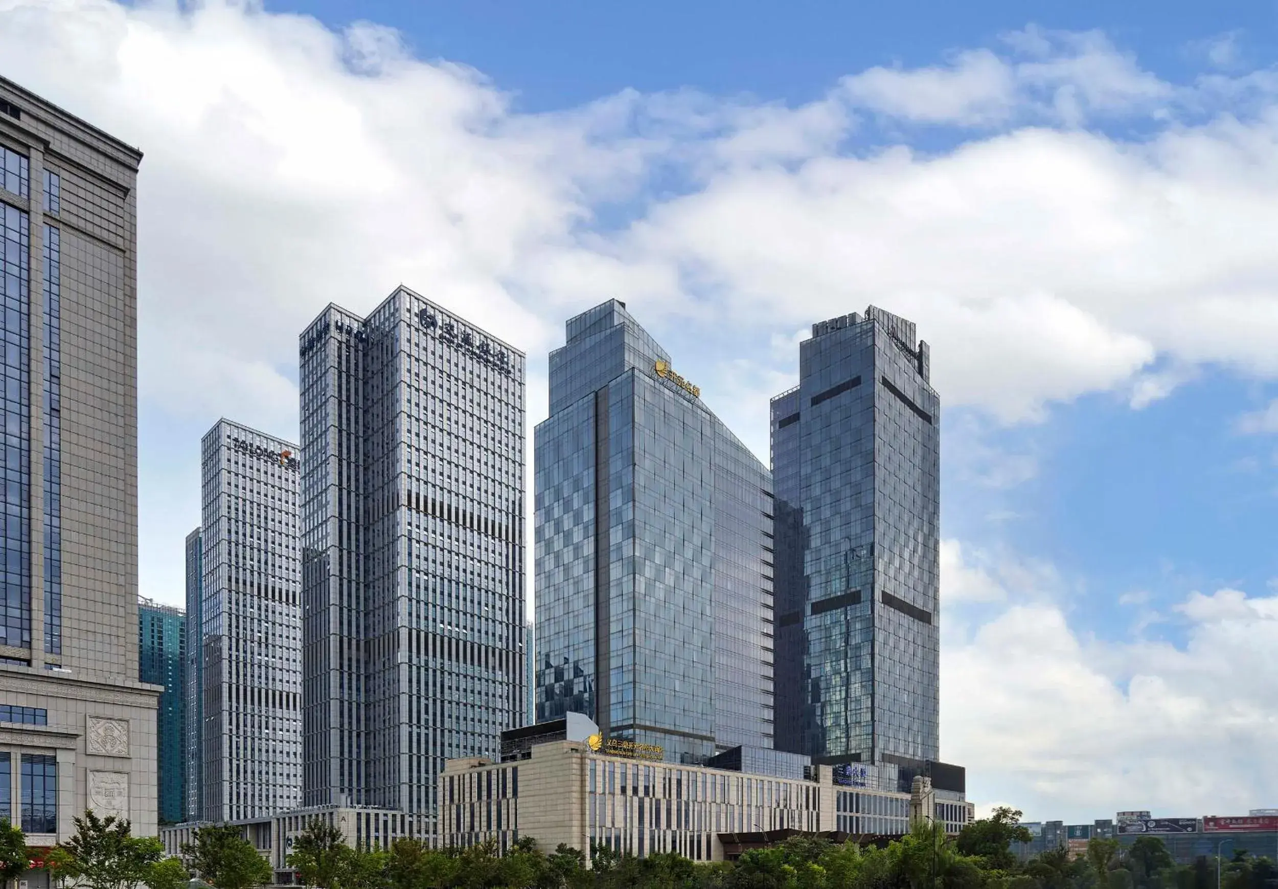 Property building in Sanding New Century Grand Hotel Yiwu Property building in Sanding New Century Grand Hotel Yiwu