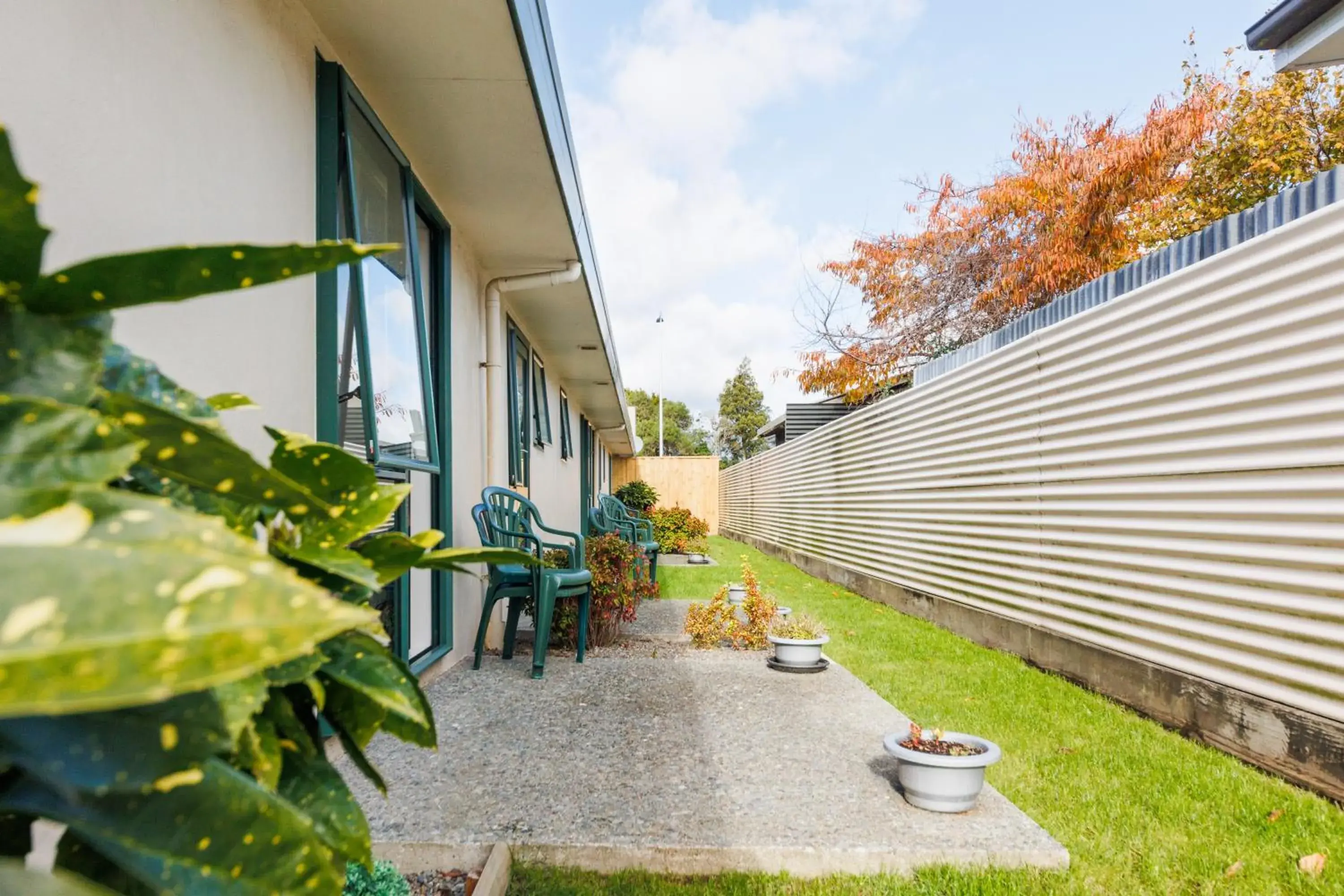 One-Bedroom Apartment in Camelot Motor Lodge and Conference Centre One-Bedroom Apartment in Camelot Motor Lodge and Conference Centre