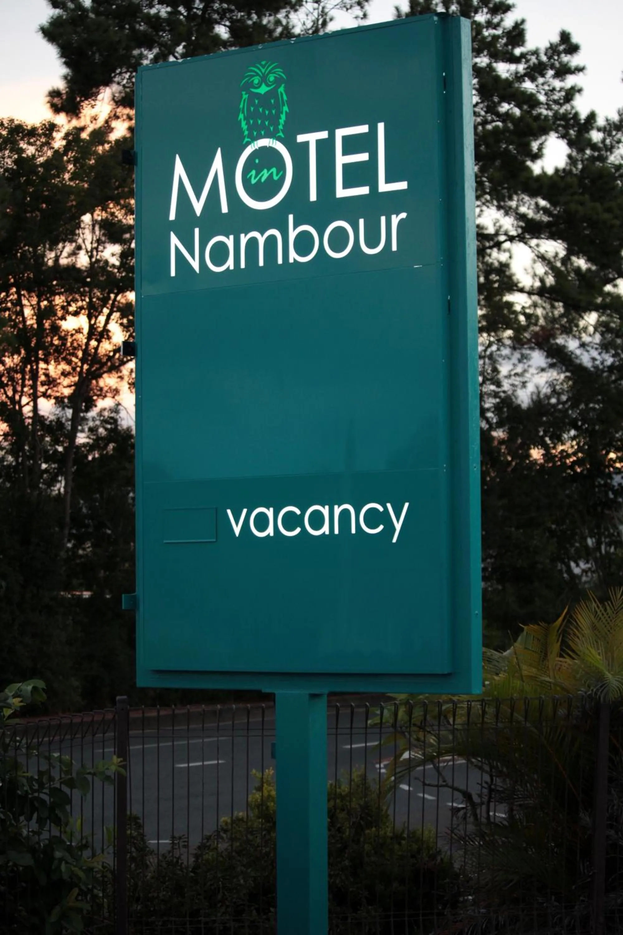 Property logo or sign in Motel in Nambour