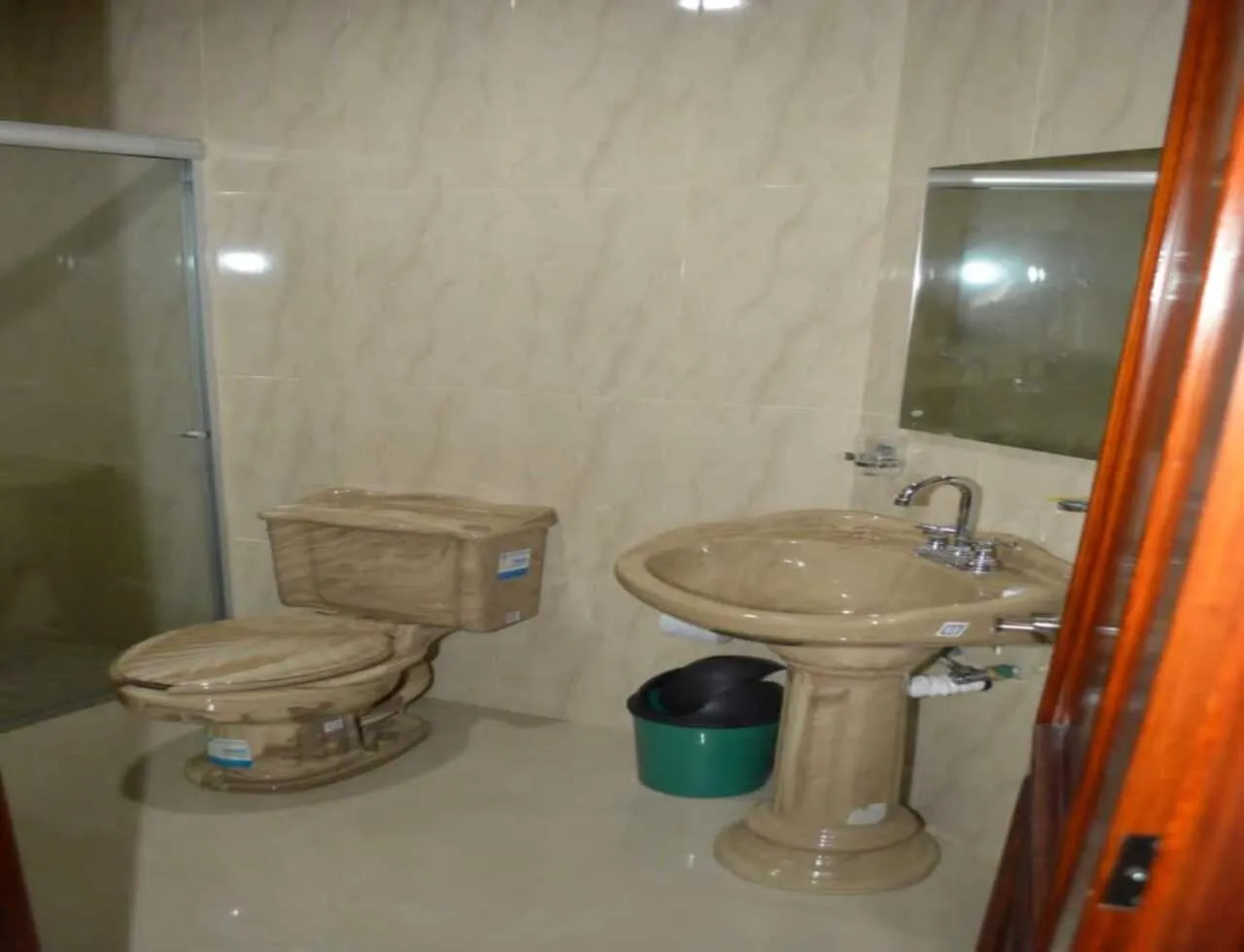 Bathroom in Hotel Guadalupe Bernal