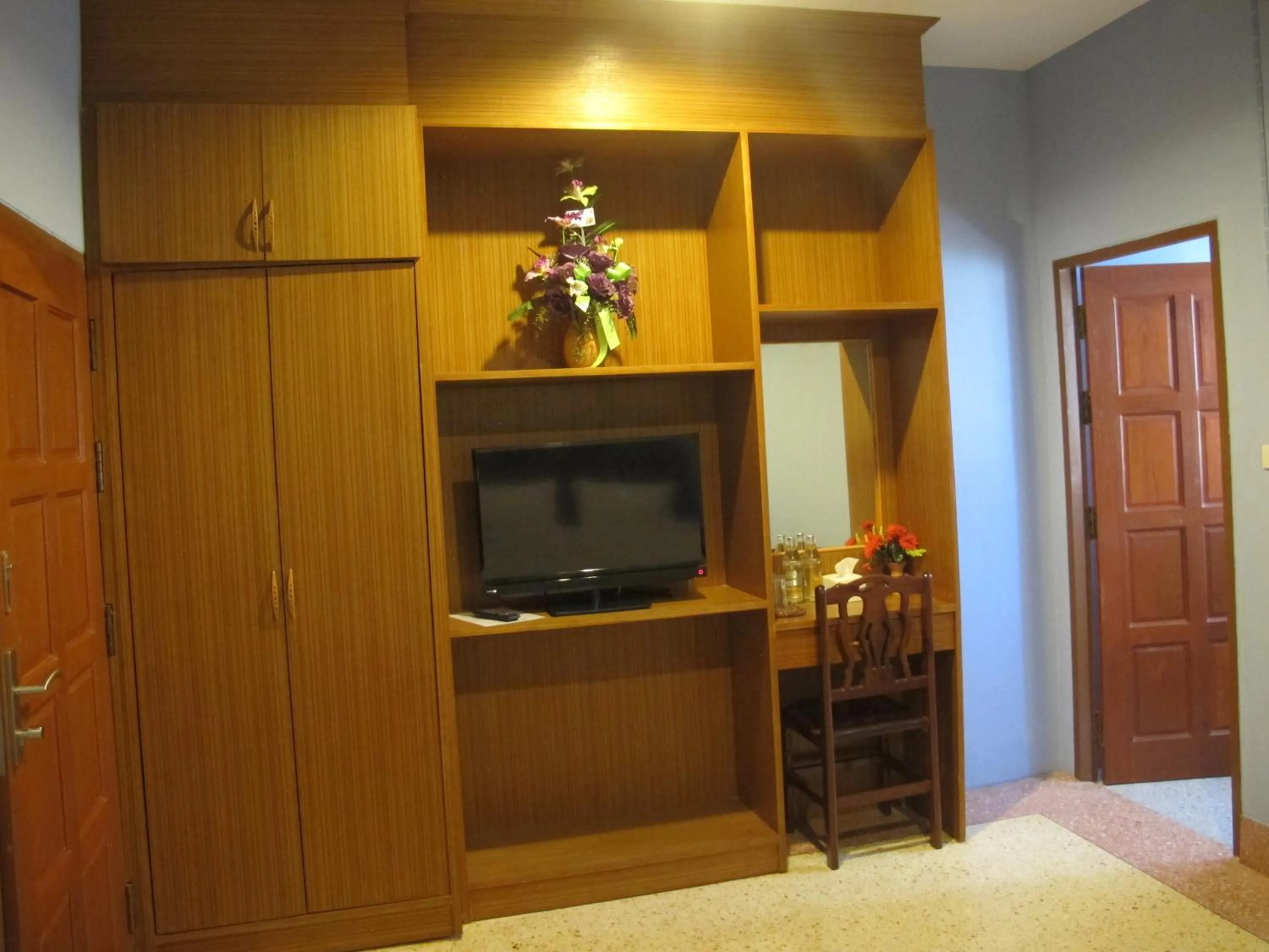 TV and multimedia in The Star Hotel