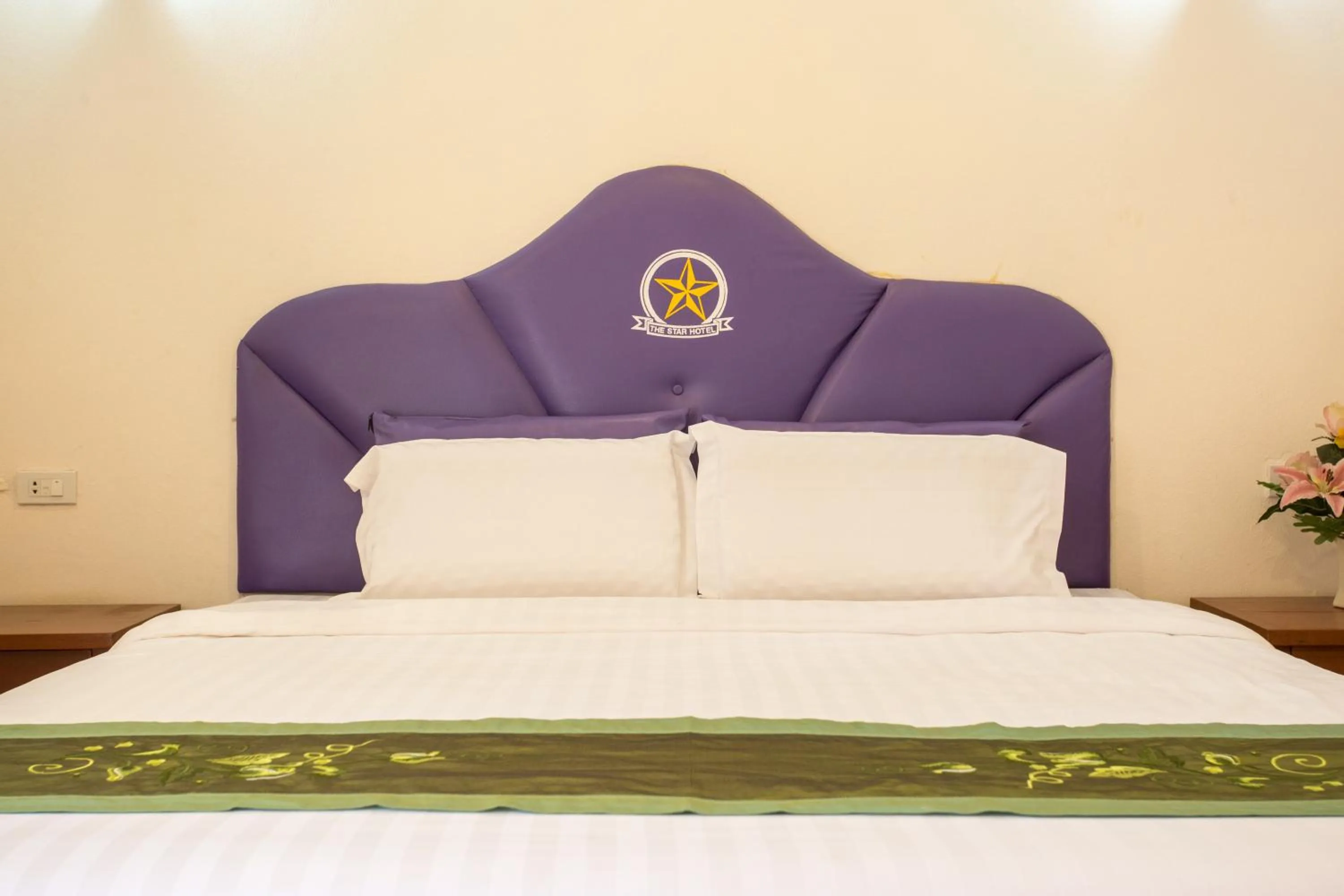 Bed in The Star Hotel