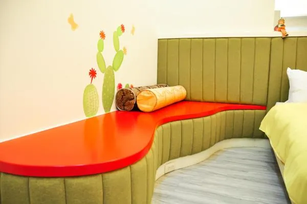 Decorative detail, Bed in Little SkyLark B&B