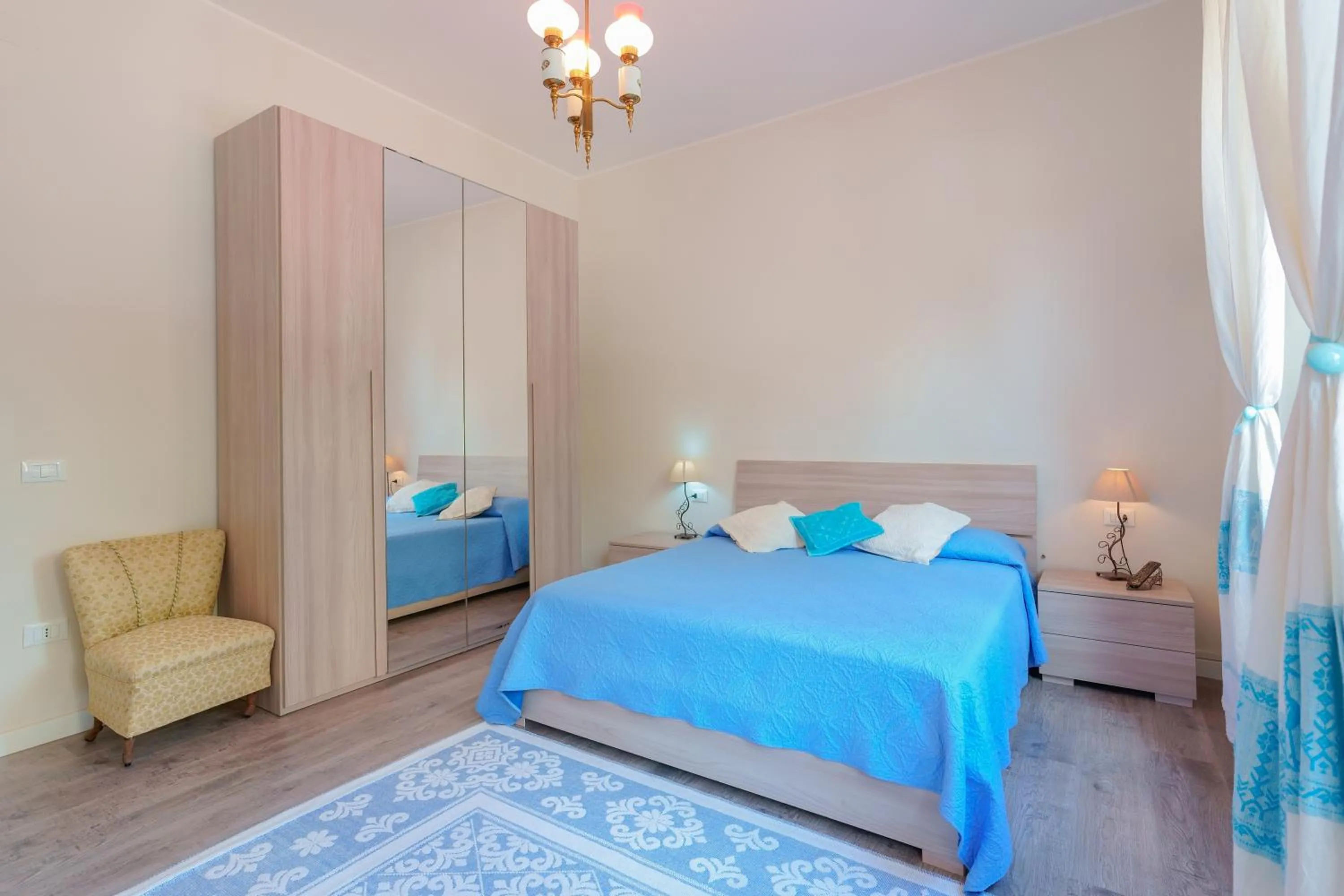 Bedroom, Bed in Fortyfourbandb