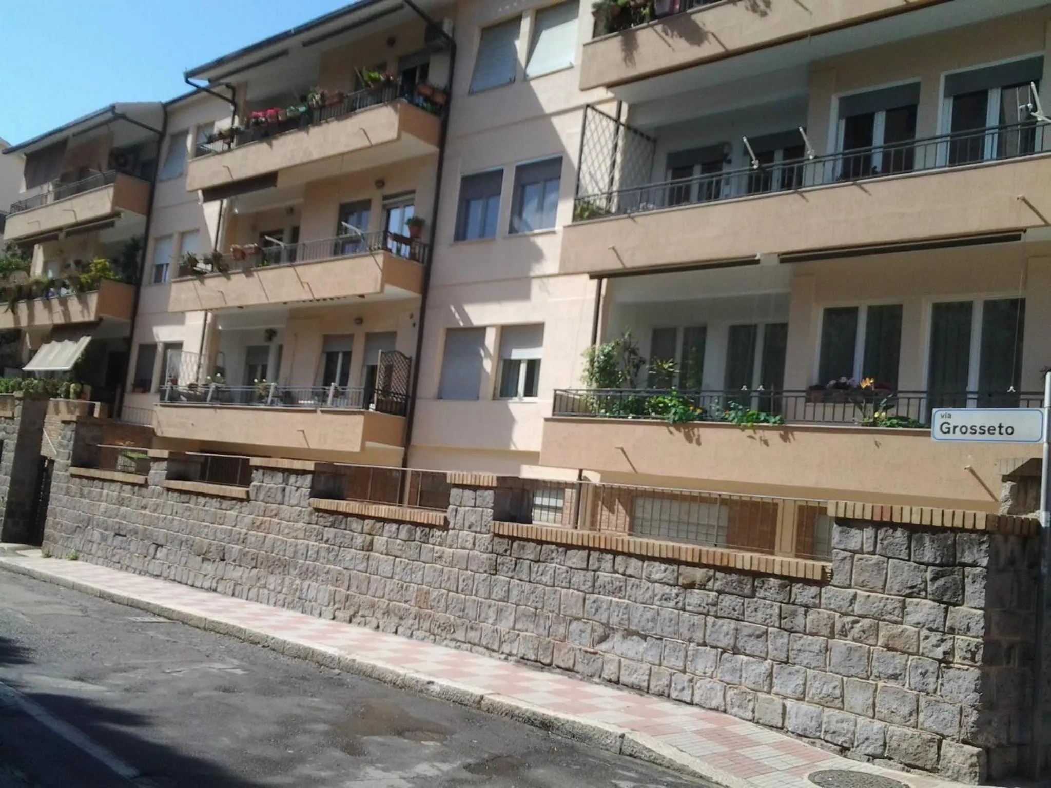 Property building in Fortyfourbandb