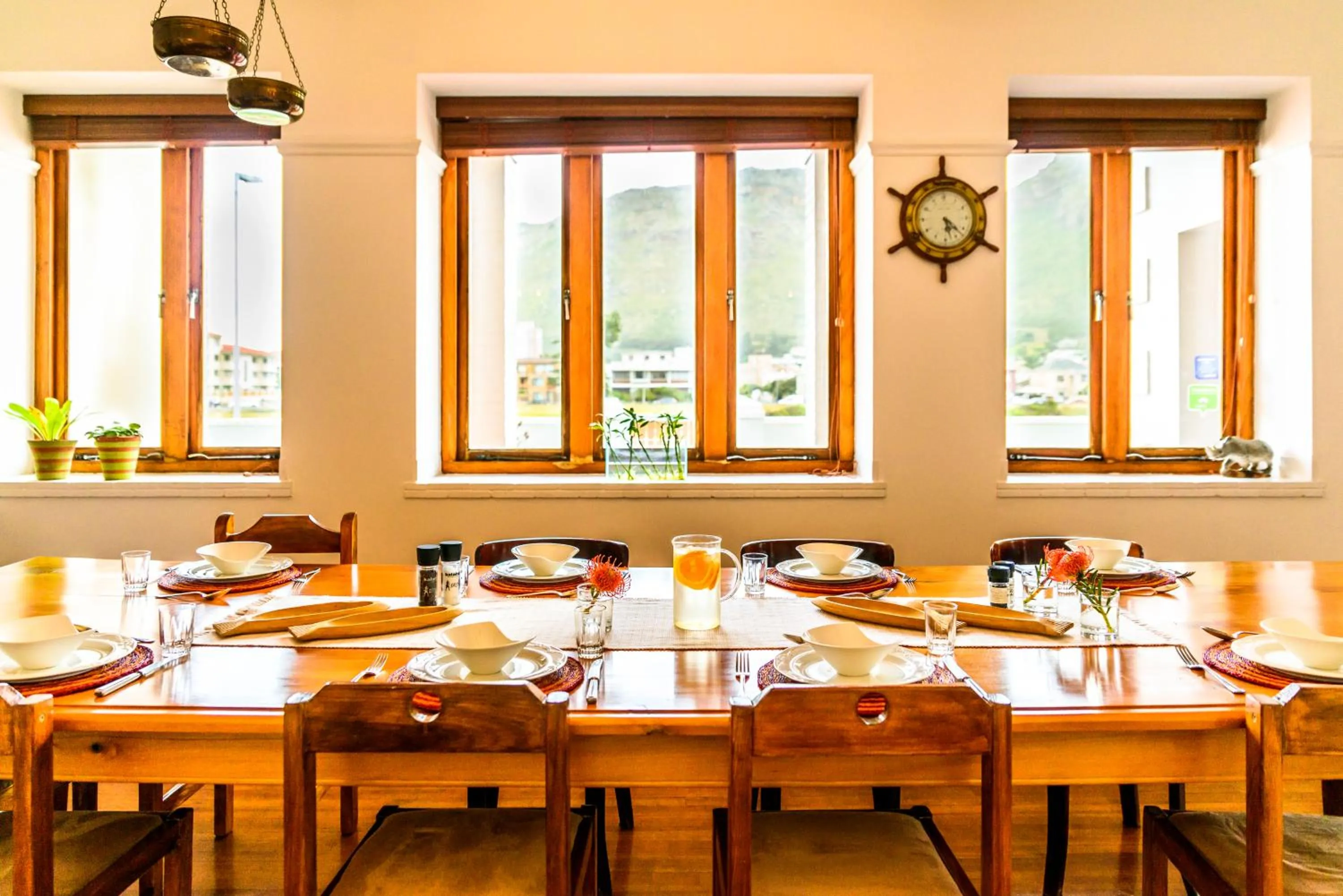 Restaurant/places to eat in The Muize