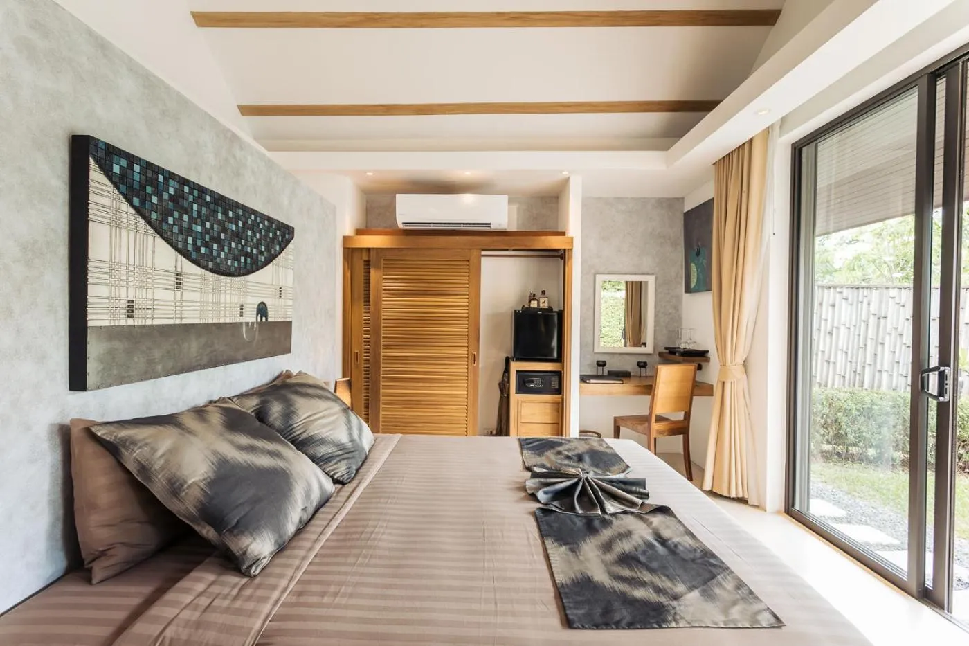 Bed in Khwan Beach Resort - Luxury Glamping and Pool Villas Samui - Adults Only - SHA Extra Plus