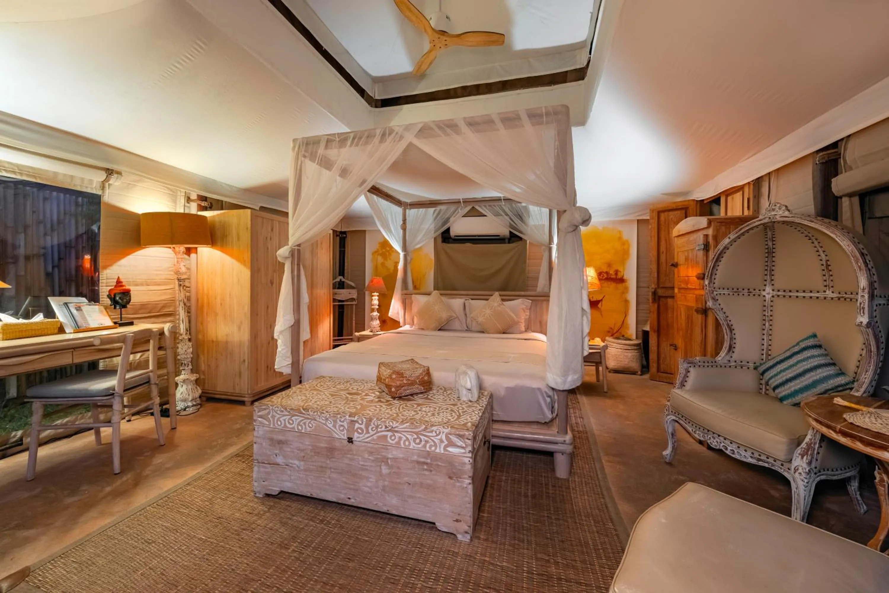 Bed in Khwan Beach Resort - Luxury Glamping and Pool Villas Samui - Adults Only - SHA Extra Plus