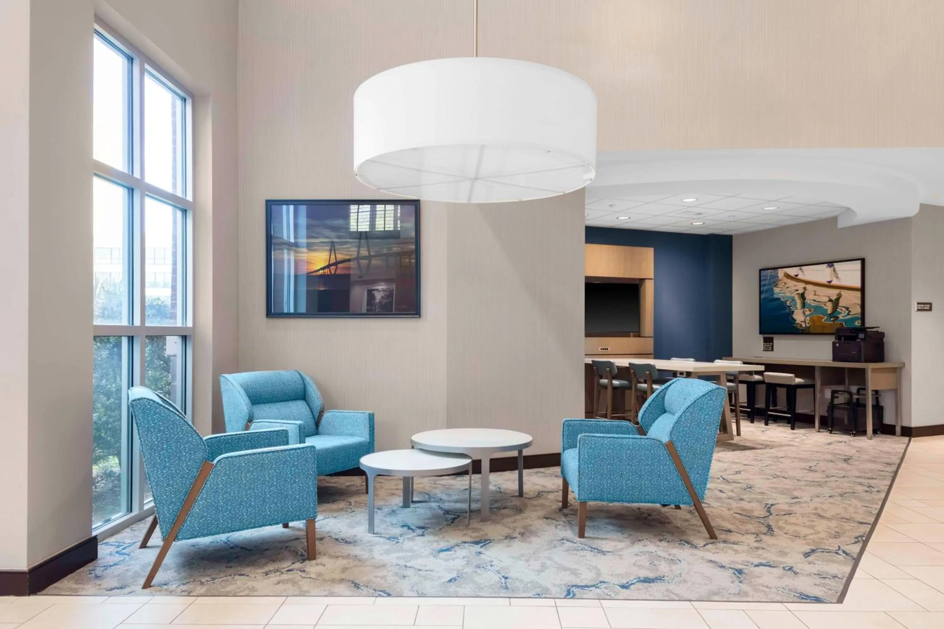 Lobby or reception in Hilton Garden Inn Charleston / Mt. Pleasant