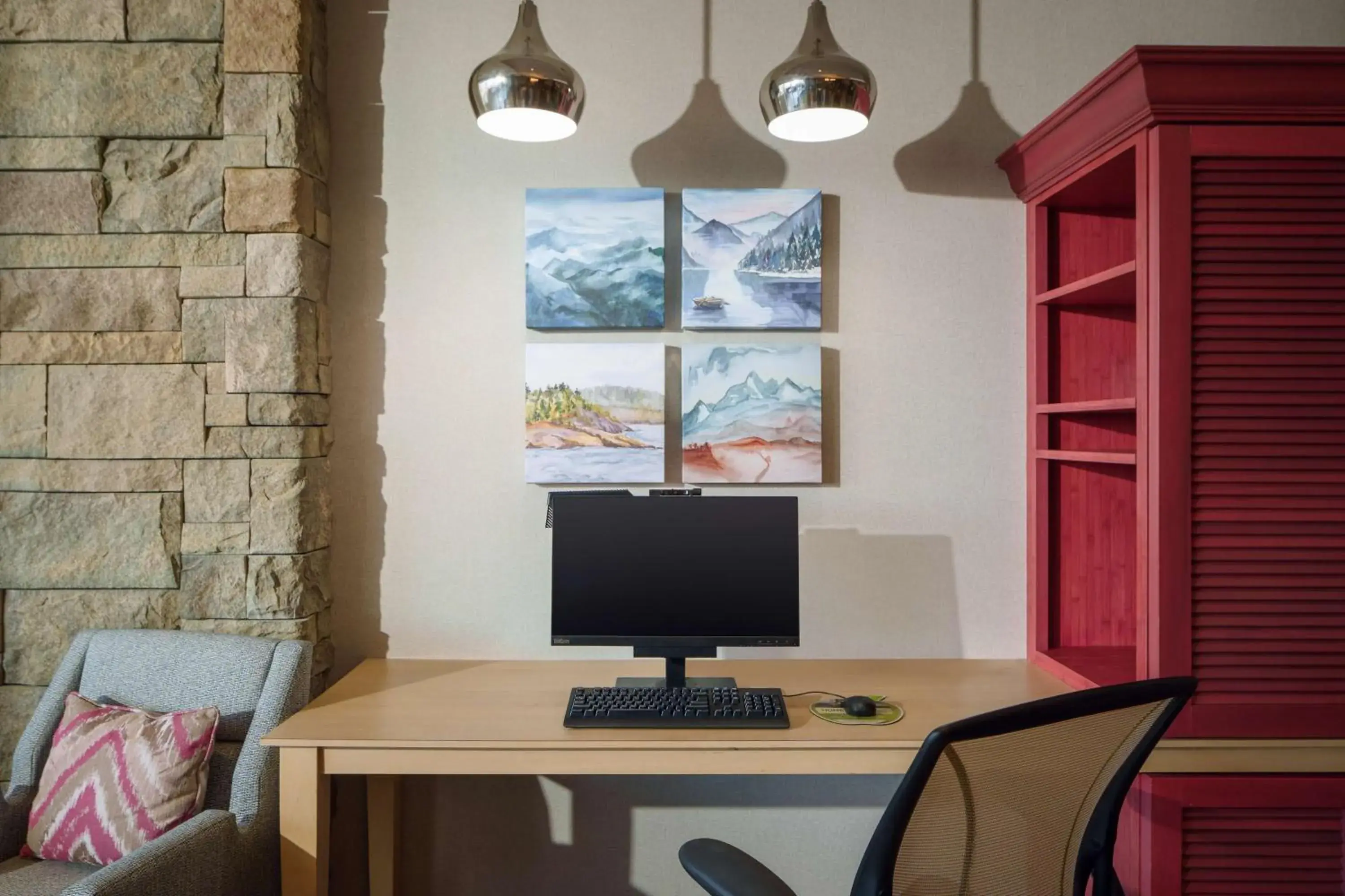 Lobby or reception in Home2 Suites by Hilton Bellingham Lobby or reception in Home2 Suites by Hilton Bellingham