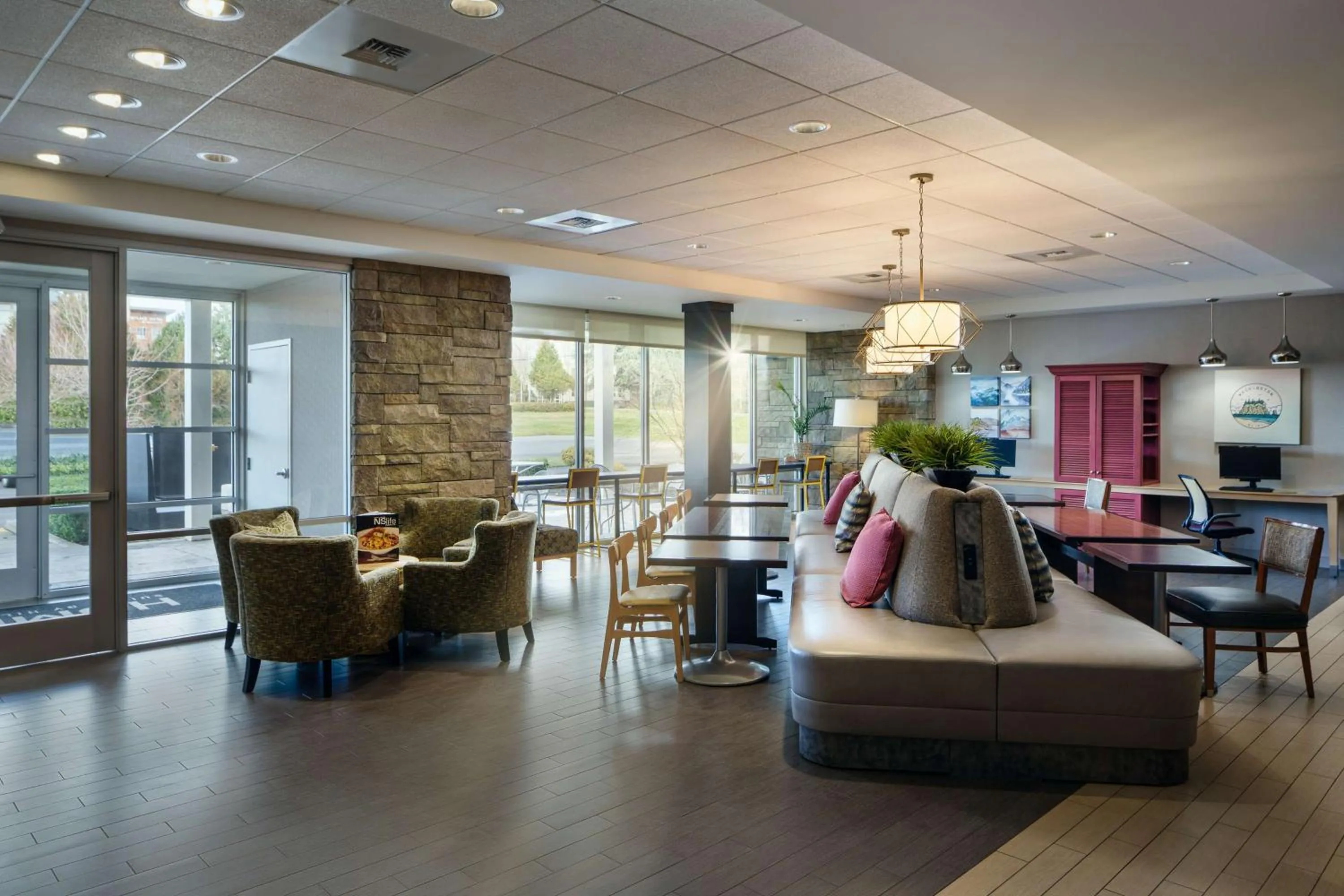 Lobby or reception in Home2 Suites by Hilton Bellingham