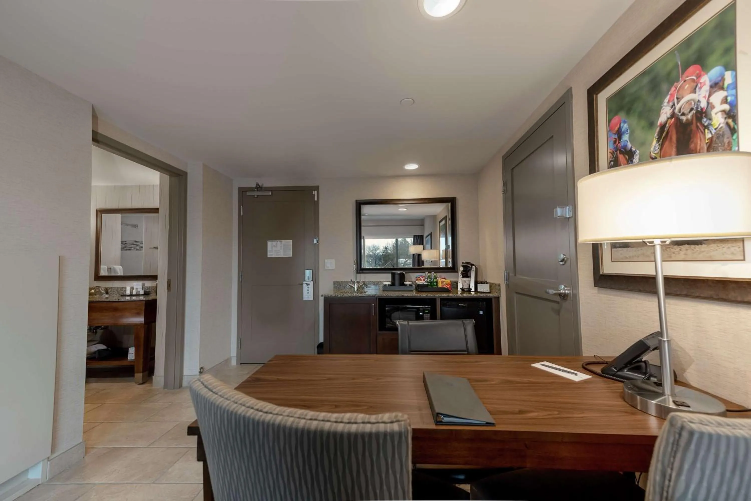 Bedroom in Embassy Suites Saratoga Springs