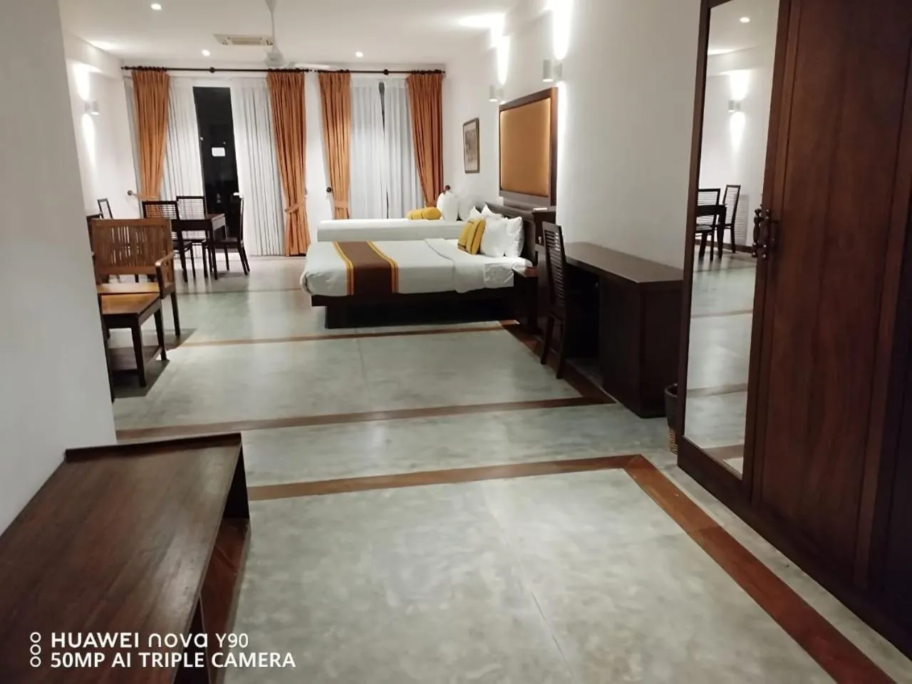 Bed in Refresh Hotel Hikkaduwa