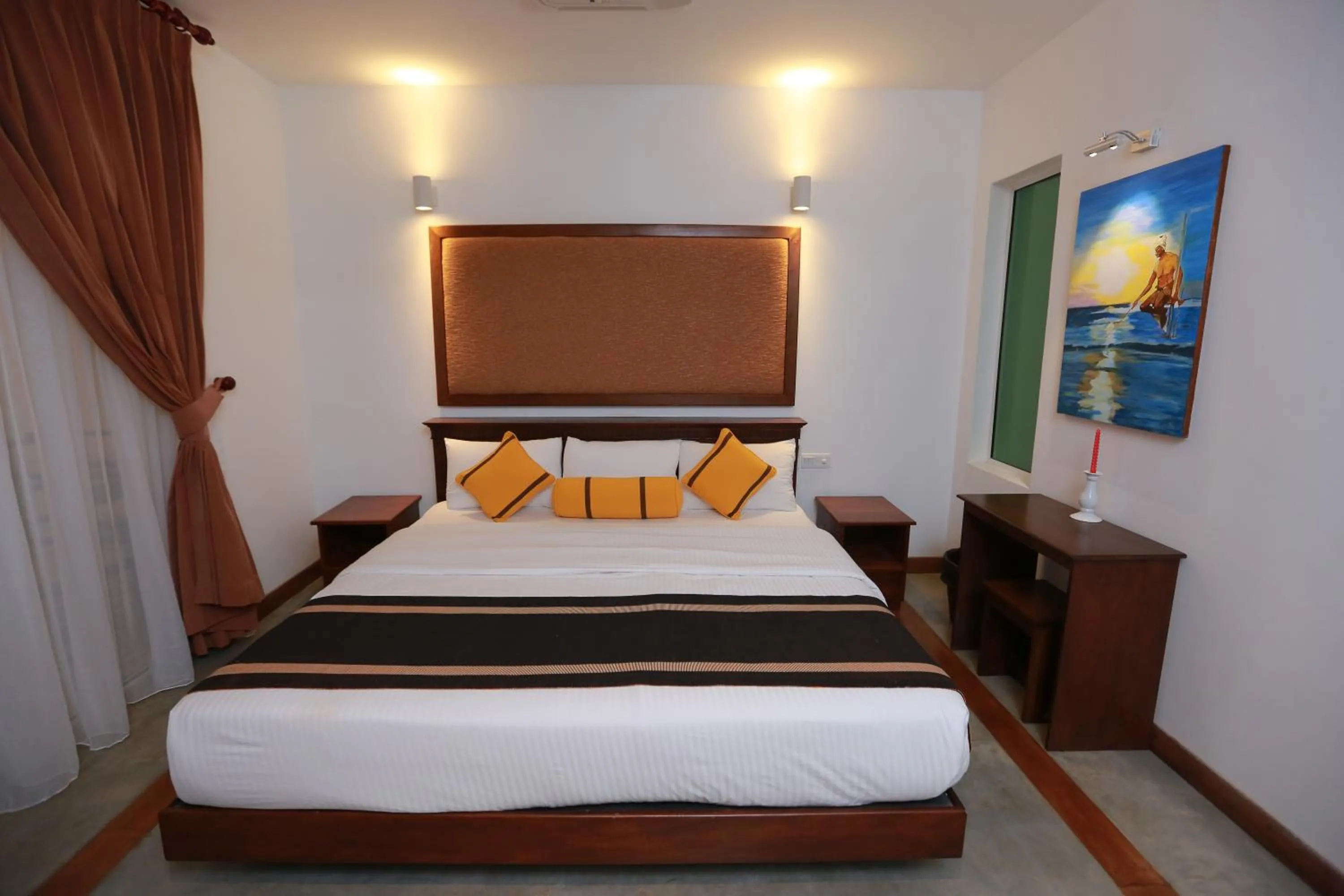 Bedroom, Bed in Refresh Hotel Hikkaduwa