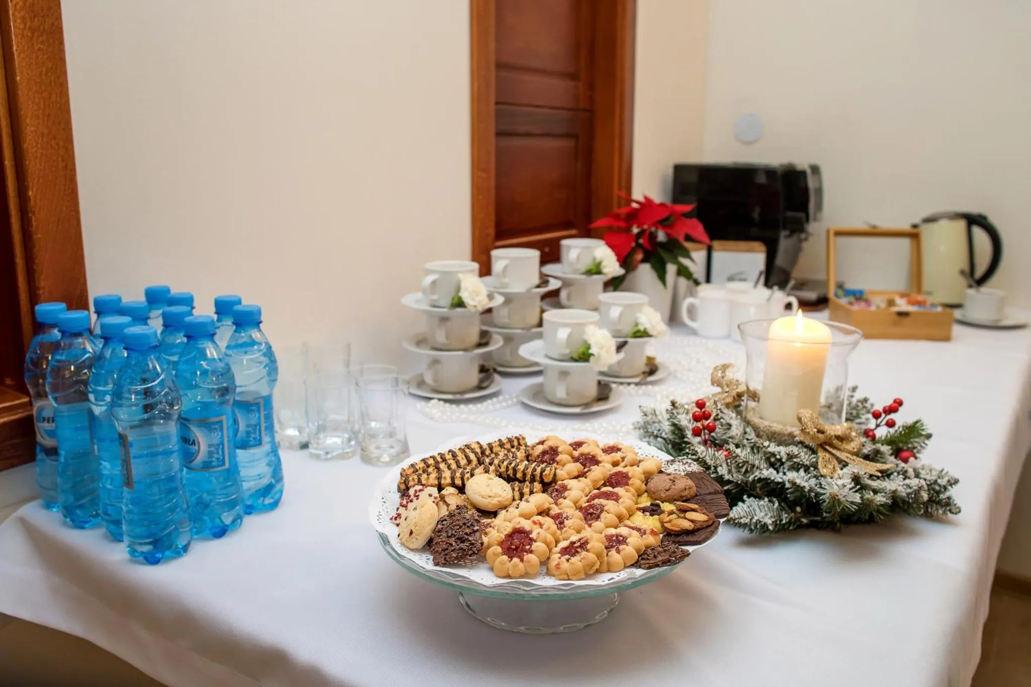 Coffee/tea facilities in Artemis