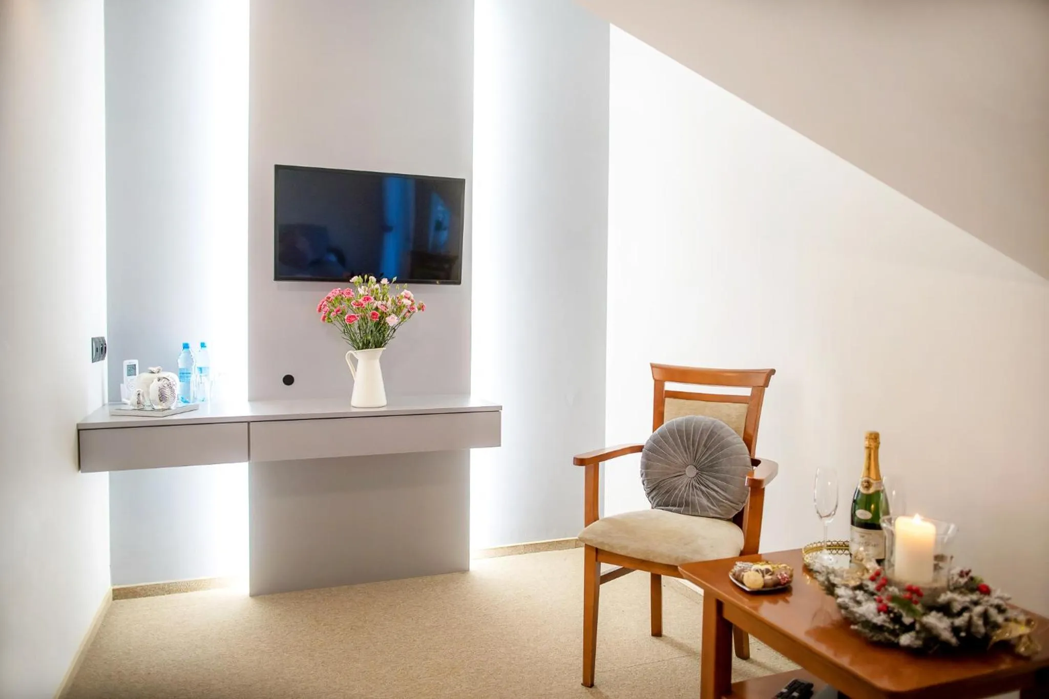 TV and multimedia in Artemis