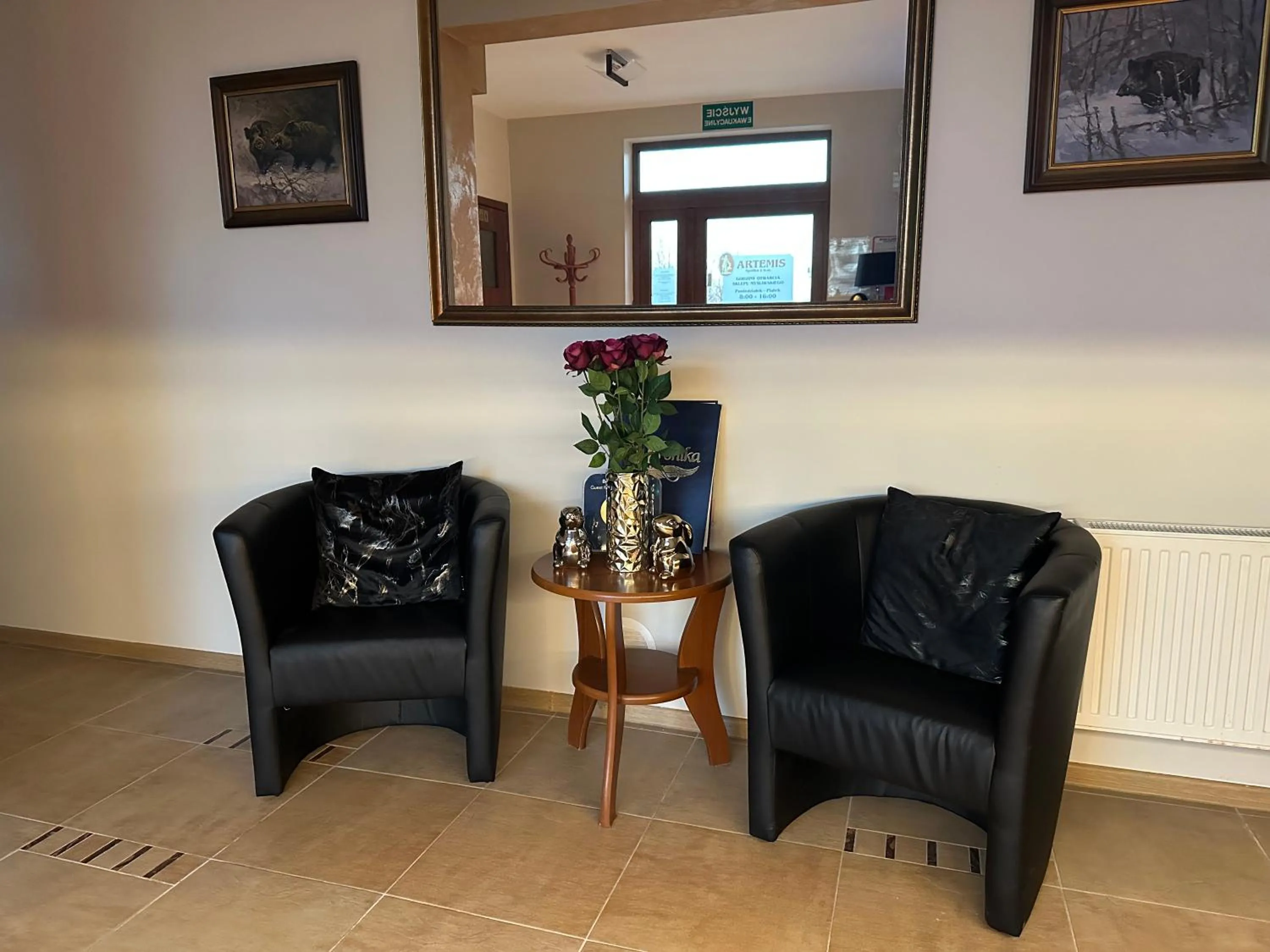 Lobby or reception in Artemis