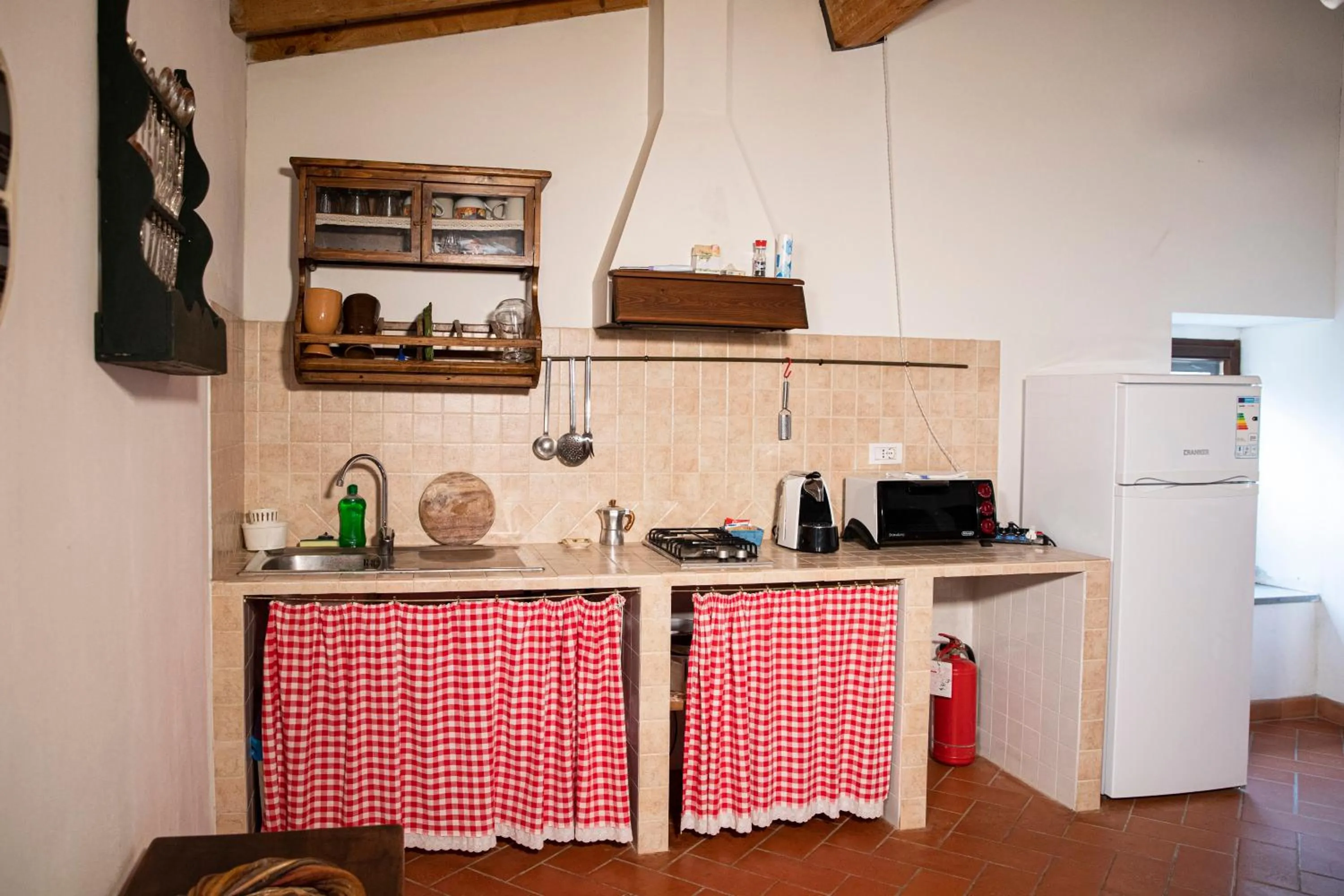 Kitchen or kitchenette in Maestà delle Quattro Chiavi