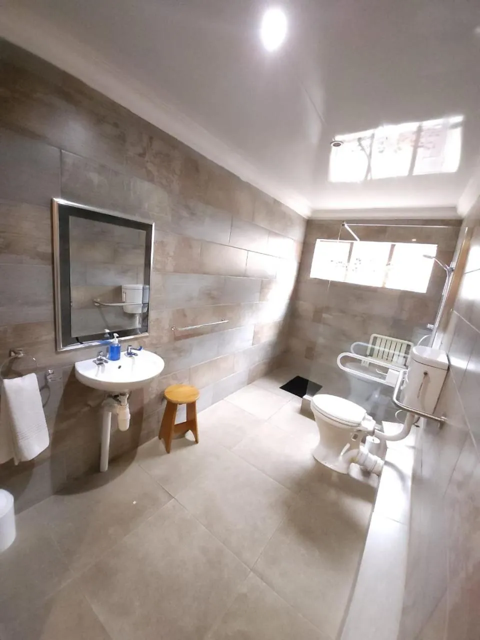 Shower in Rusplek Guesthouse and Conference Centre