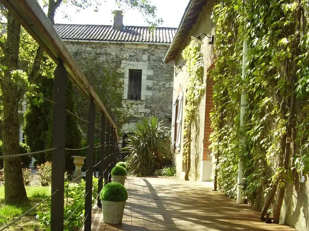 Property building in Château de la Galissonnière Property building in Château de la Galissonnière