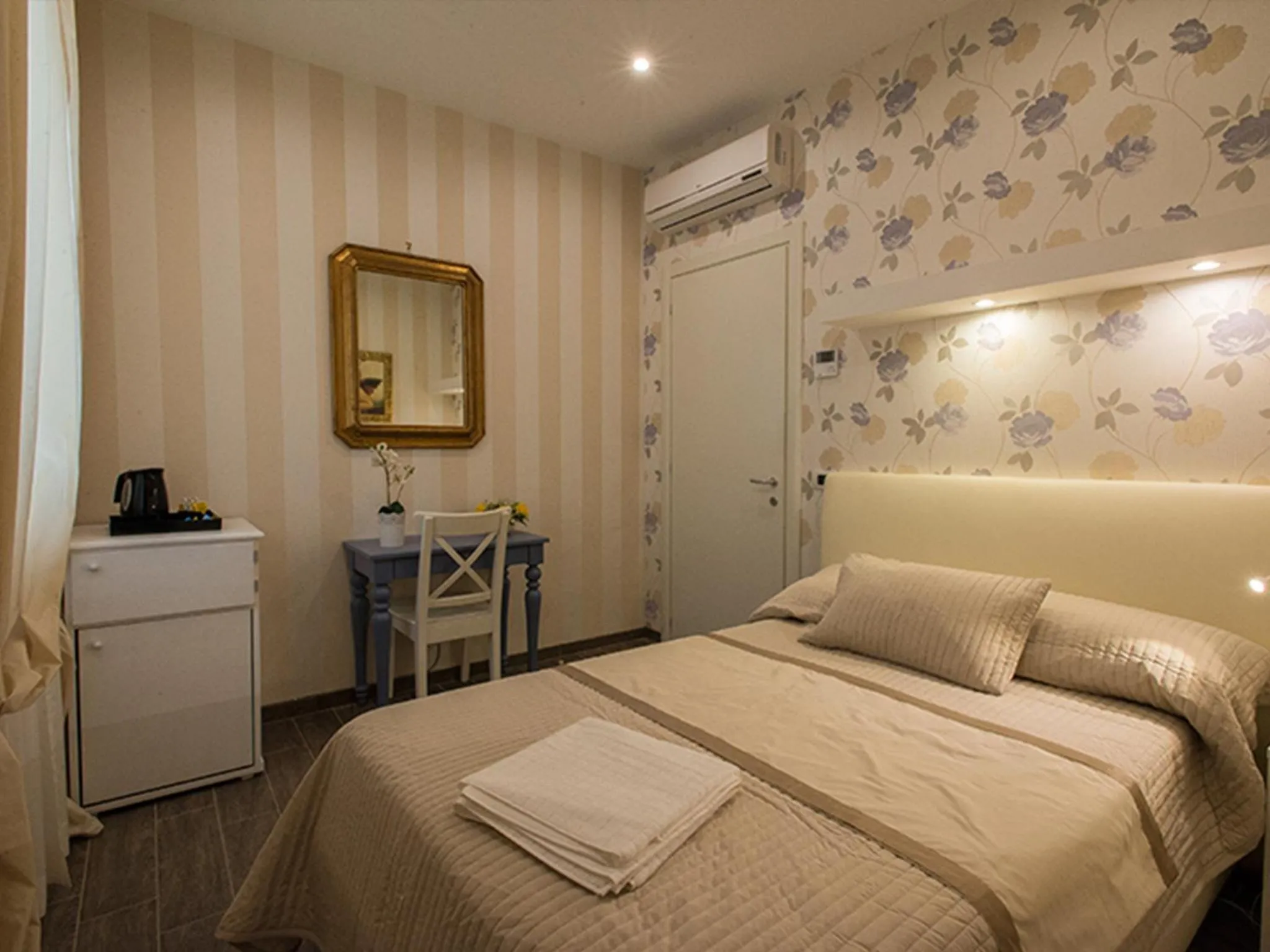 Photo of the whole room, Bed in Locanda di Mosconi