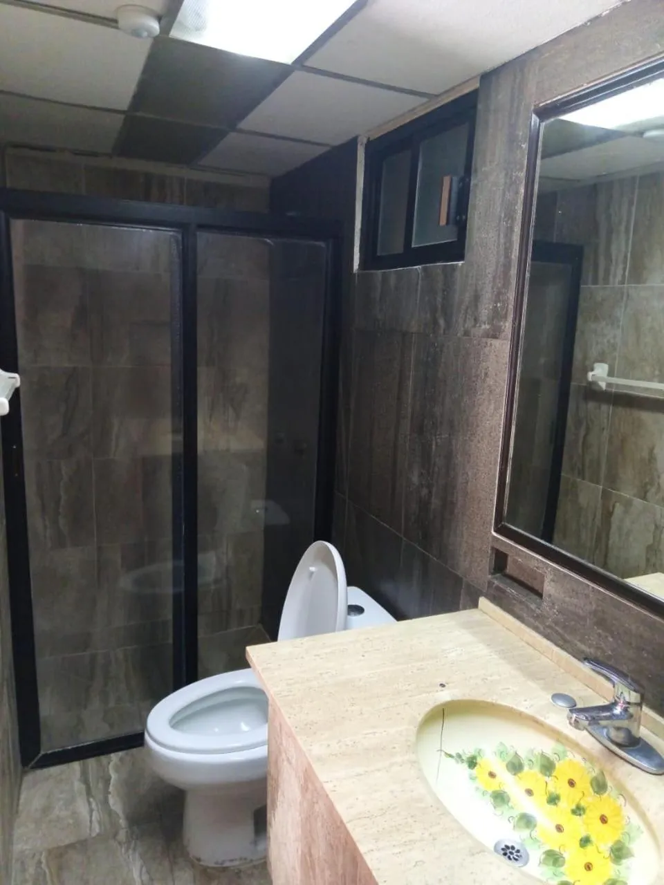Bathroom in Hotel Narváez Dorado Centro de Convenciones