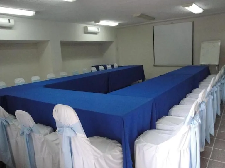 Business facilities in Hotel Narváez Dorado Centro de Convenciones