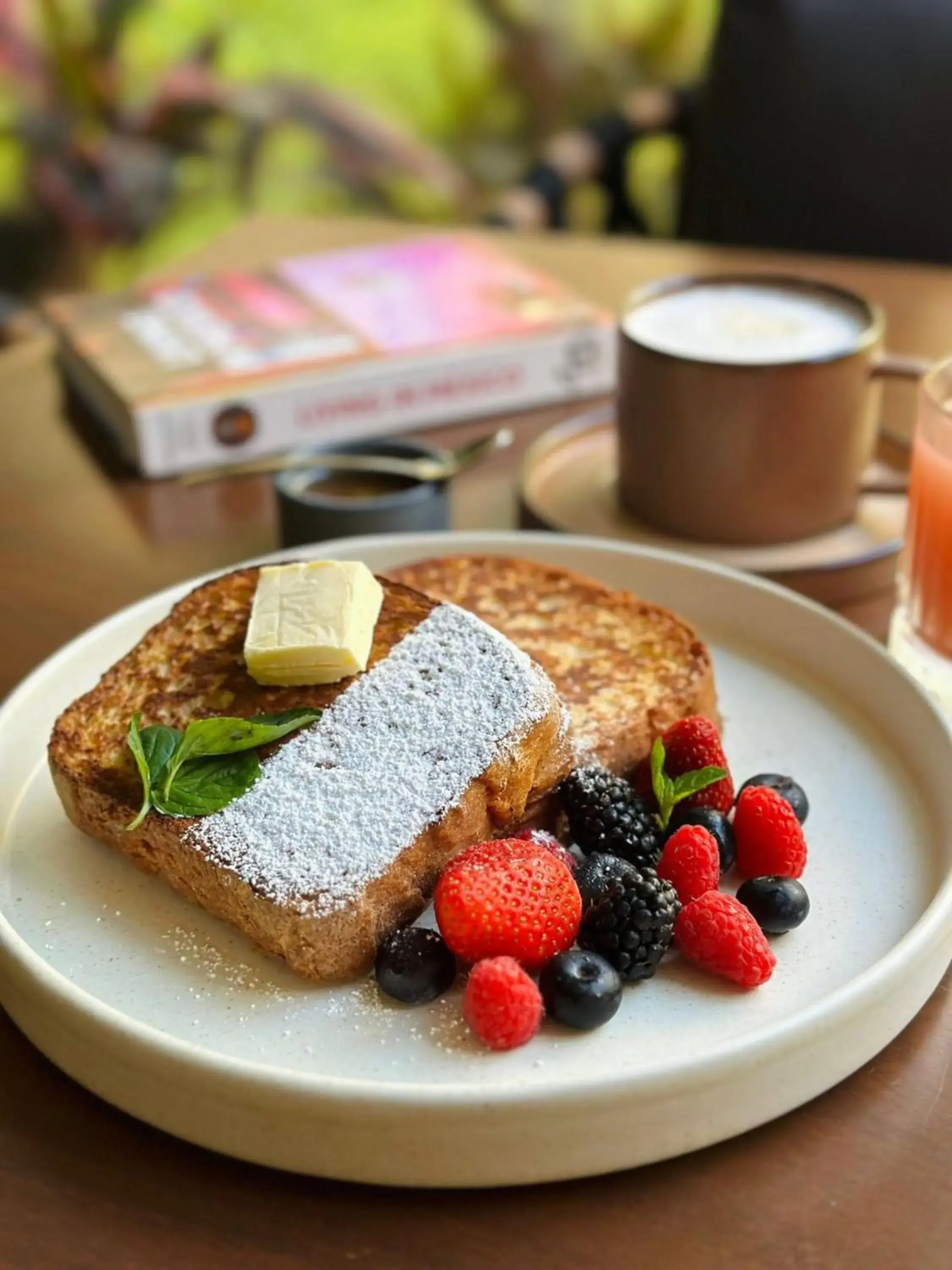 Breakfast in Adoro Hotel Boutique Breakfast in Adoro Hotel Boutique