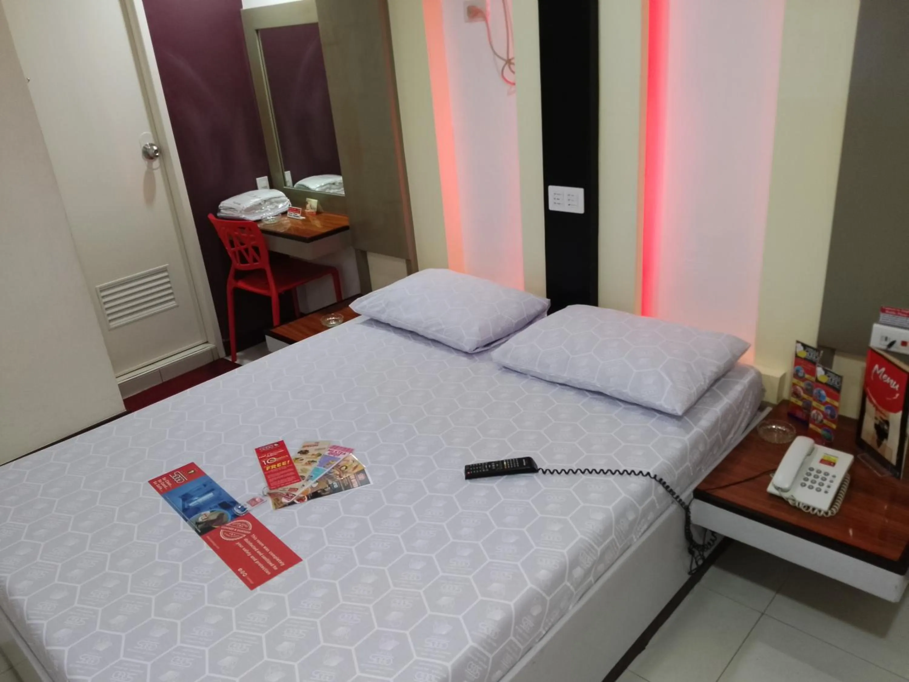 Bed in Hotel Sogo - EDSA, Pasay Harrison