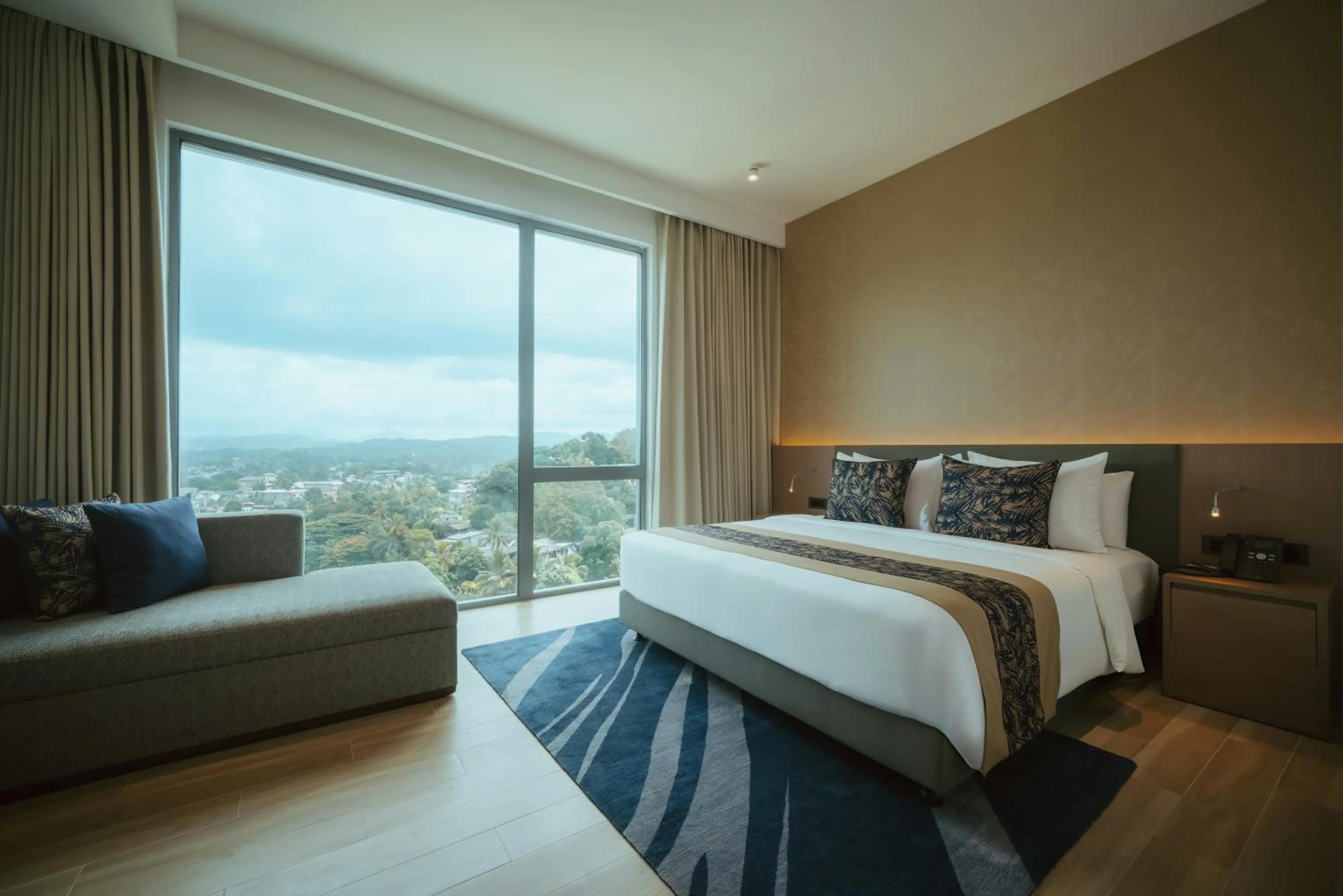 Bed in Kandy Myst by Cinnamon