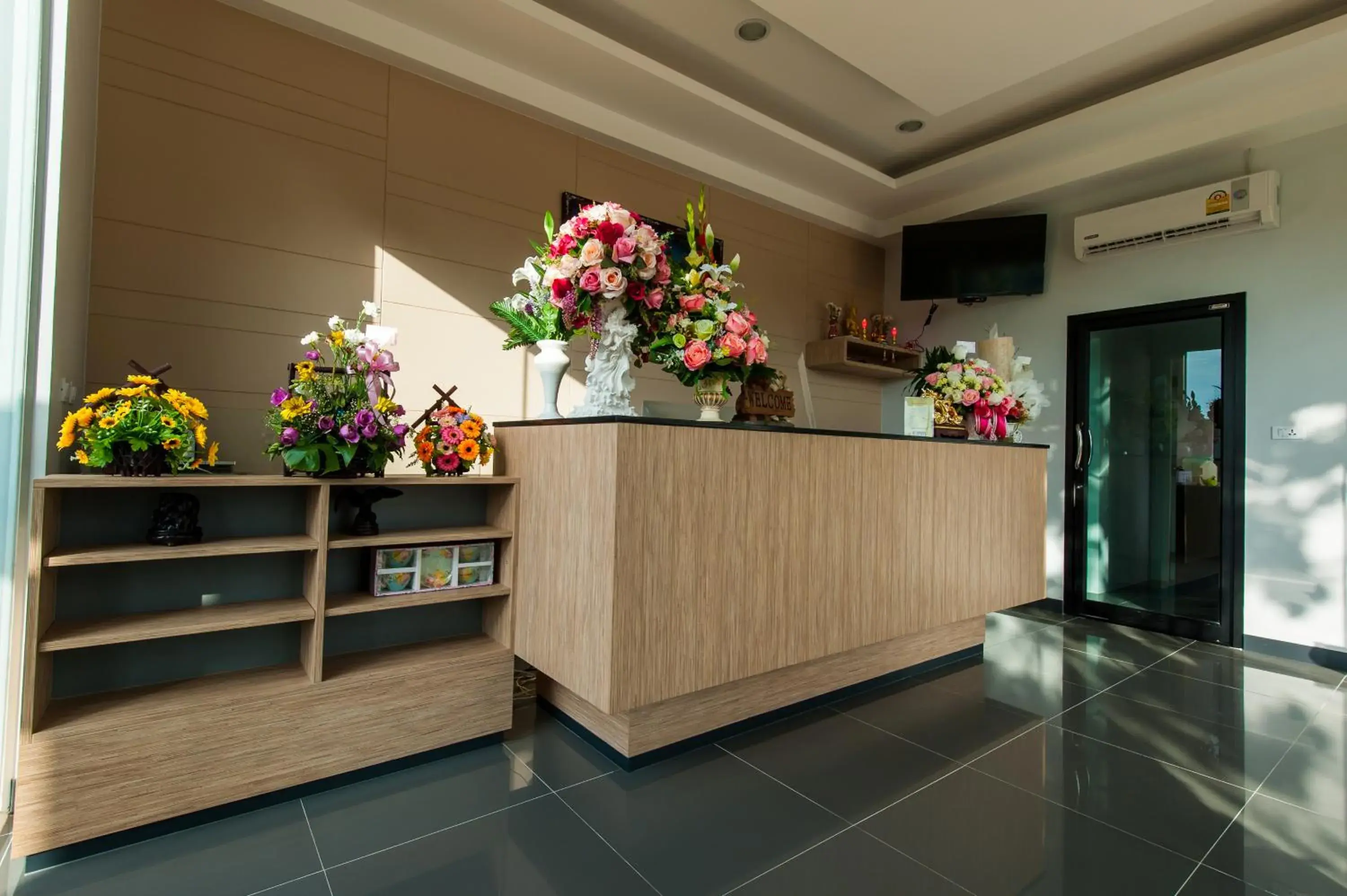 Lobby or reception in Jinda Resort Lobby or reception in Jinda Resort