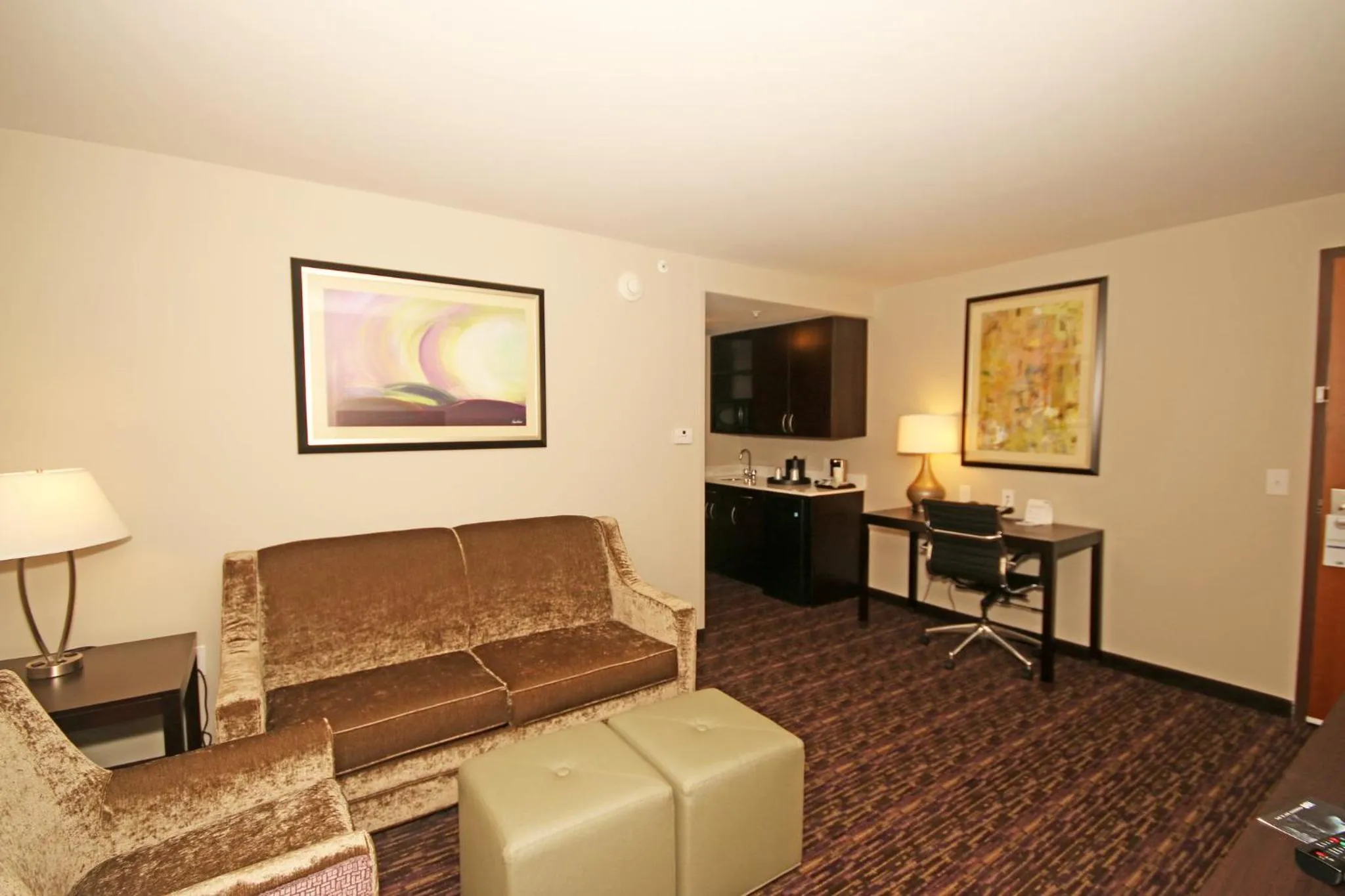 Photo of the whole room in Holiday Inn Express & Suites Charlotte North by IHG