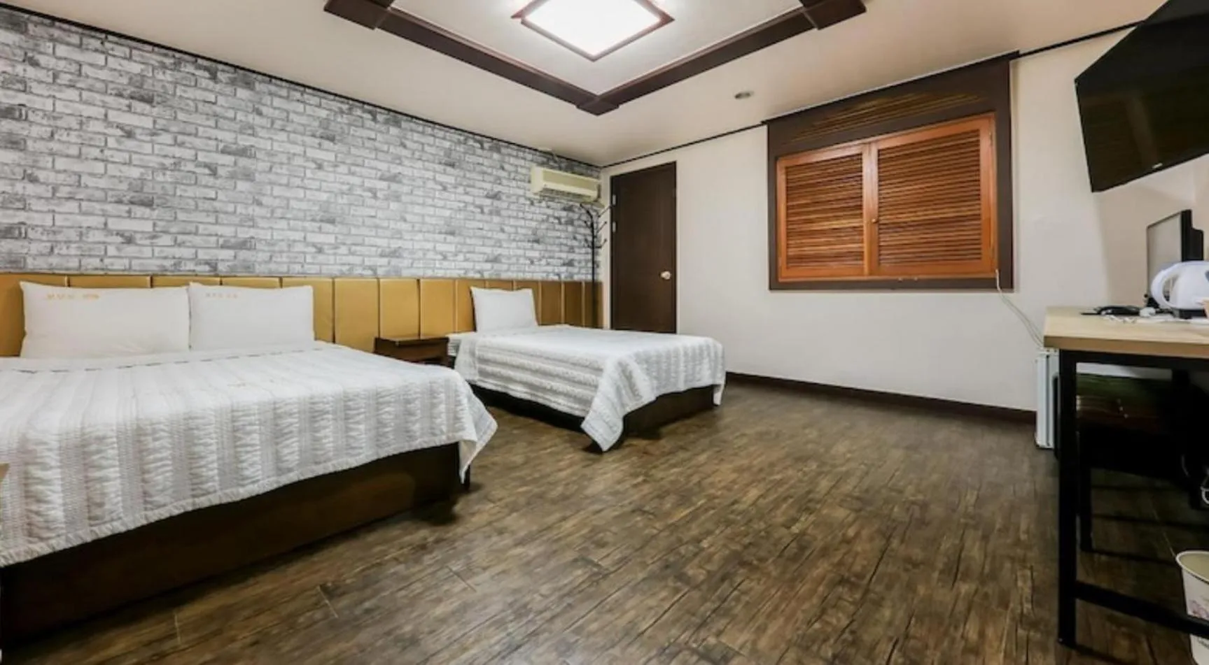 Bed in Cheonan Terminal Comodo