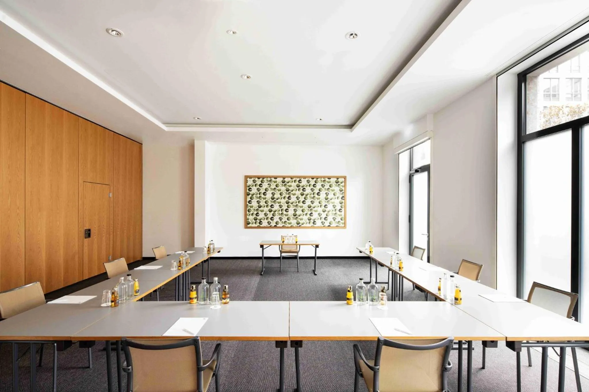 Meeting/conference room in Holiday Inn Frankfurt - Alte Oper by IHG