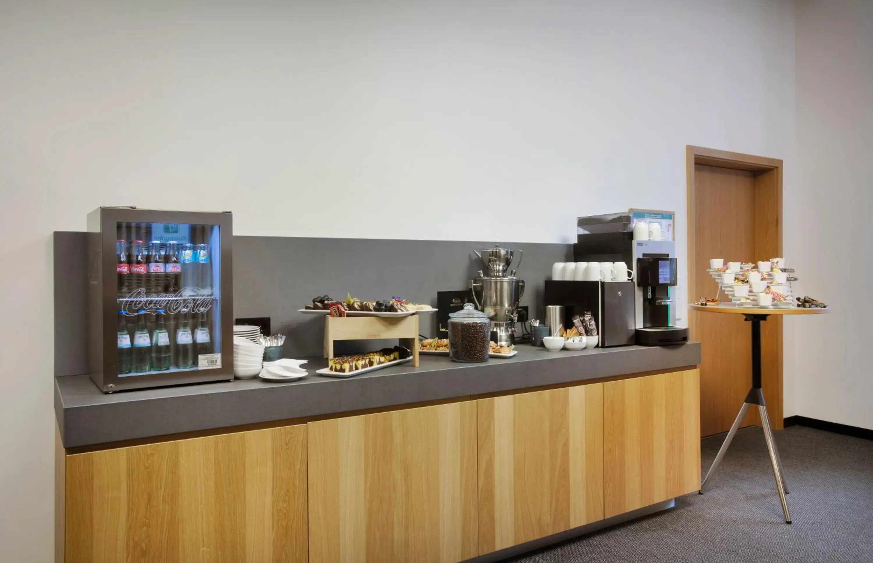 Restaurant/places to eat in Holiday Inn Frankfurt - Alte Oper by IHG Restaurant/places to eat in Holiday Inn Frankfurt - Alte Oper by IHG