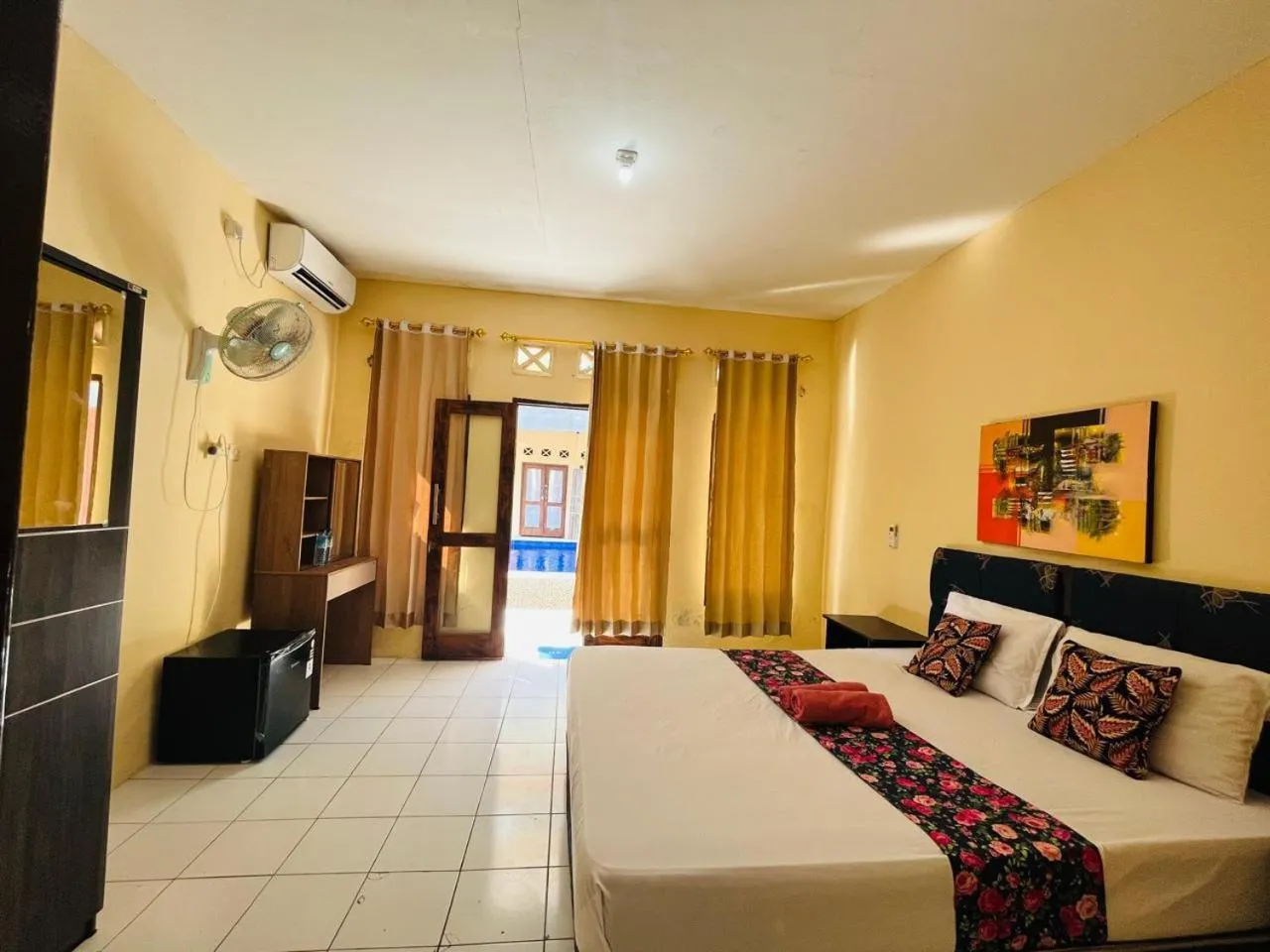 Double Room in Mawar Bungalow