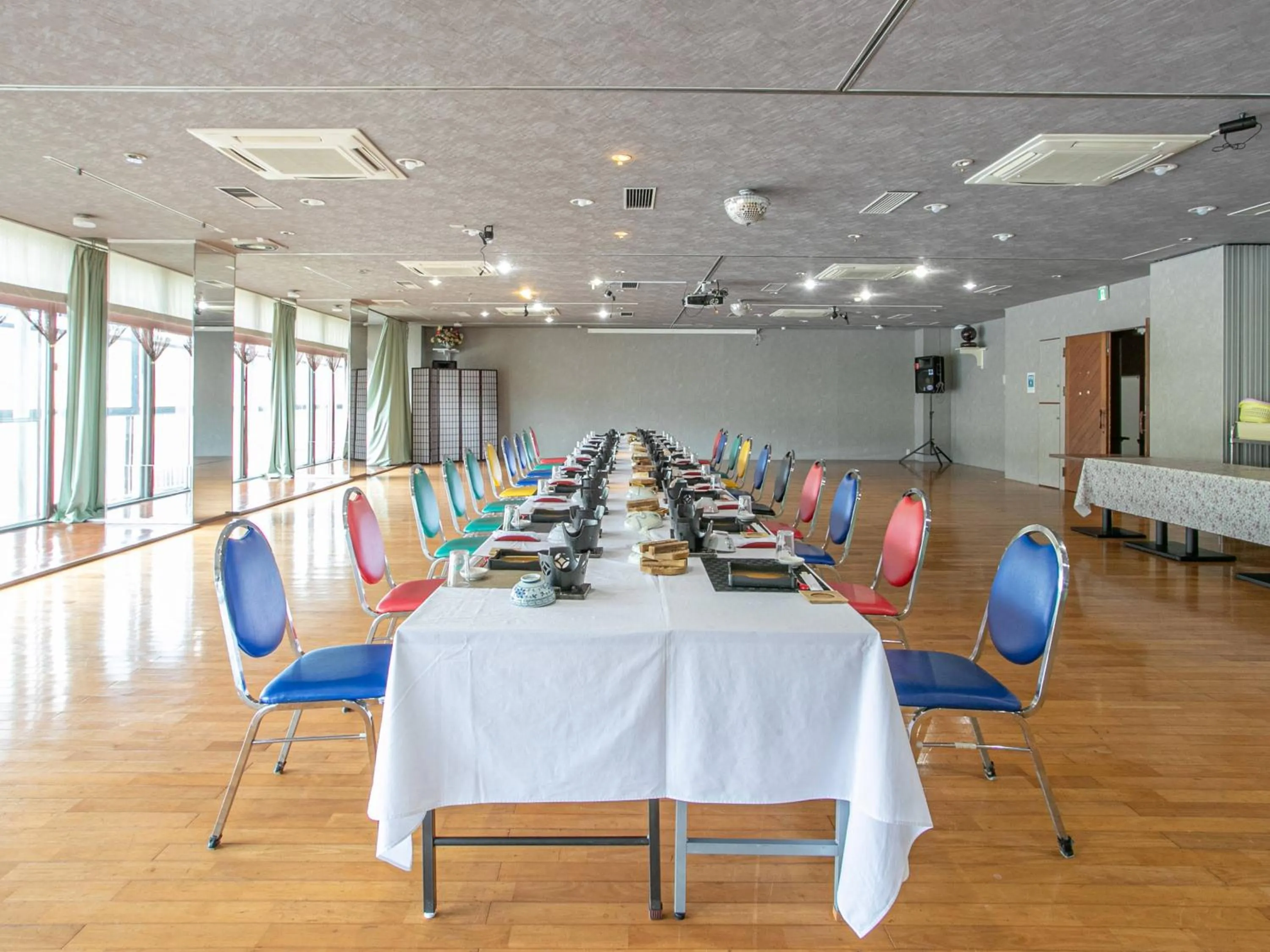 Restaurant/places to eat in Hotel Hanagesiki