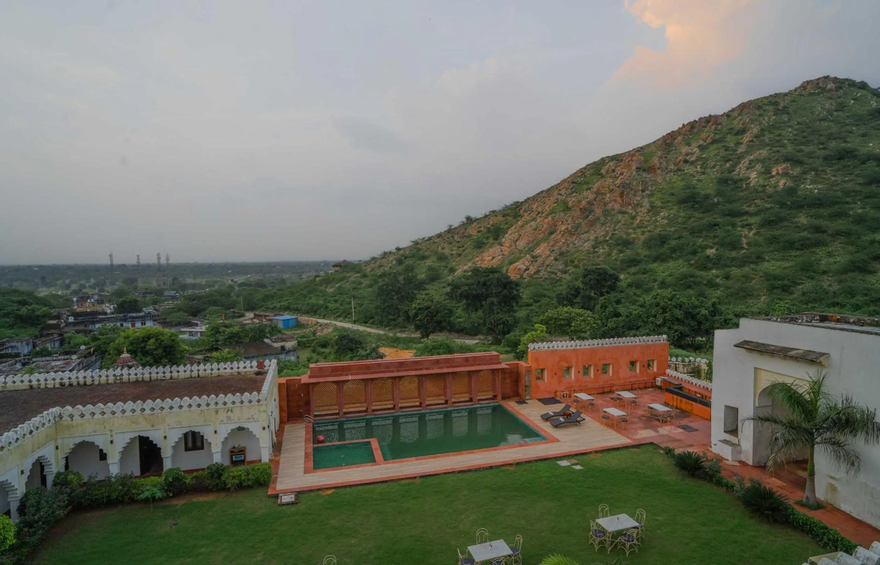 Property building in Fort Khawa Palace and Resort