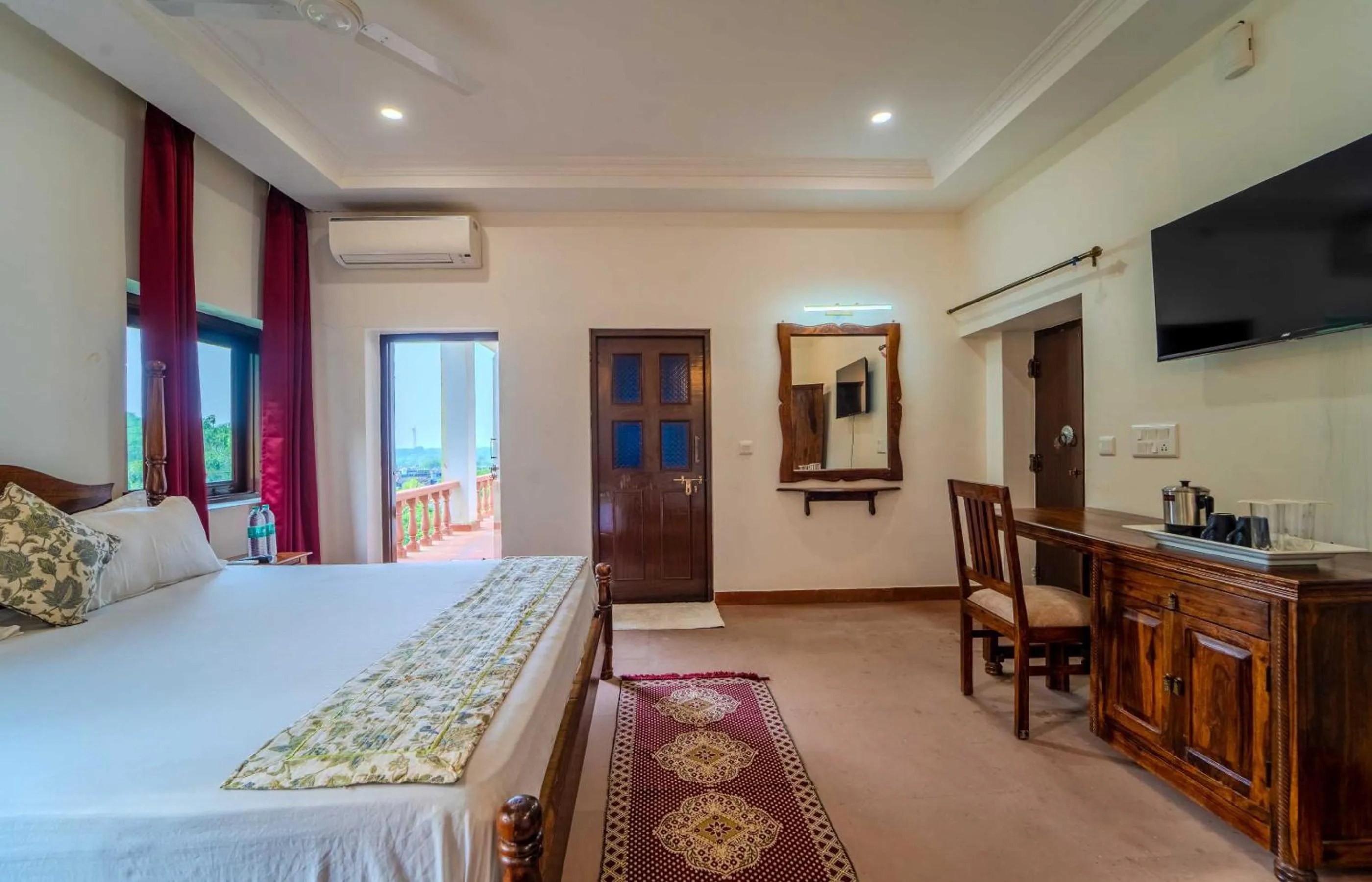 Bedroom, Bed in Fort Khawa Palace and Resort