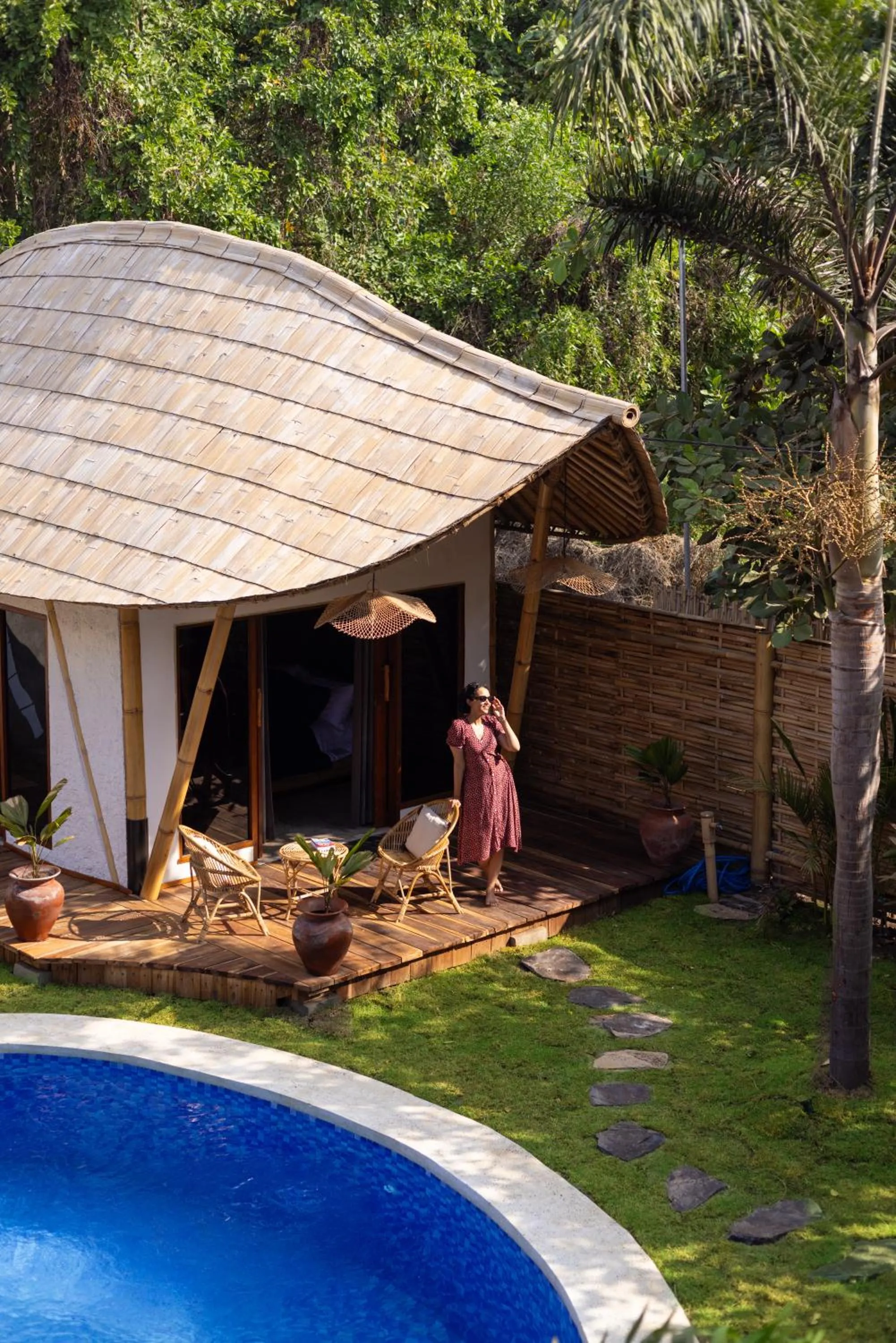 Property building in Villa Samyama