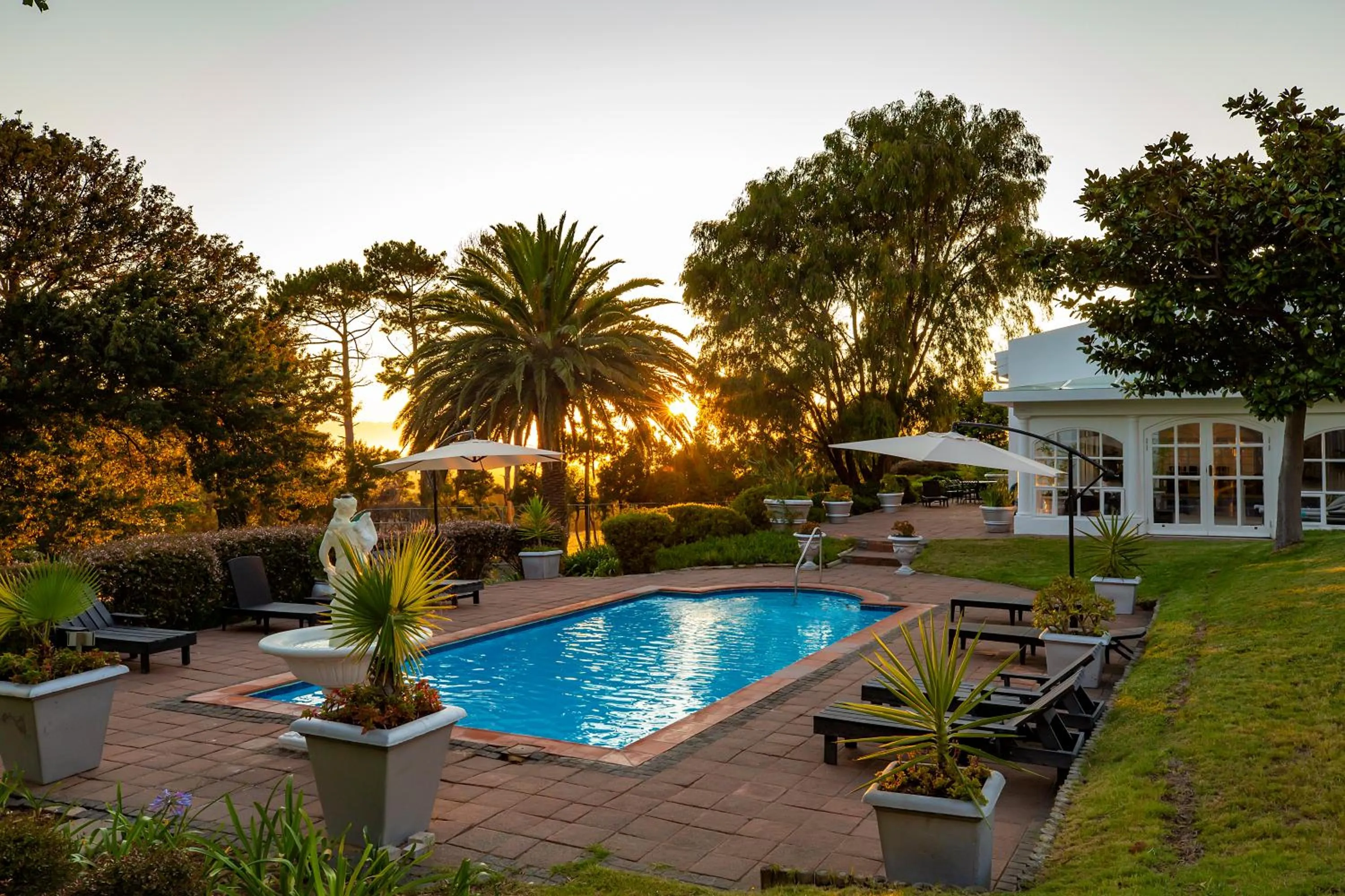 Swimming pool in Stillness Manor Estate & Spa