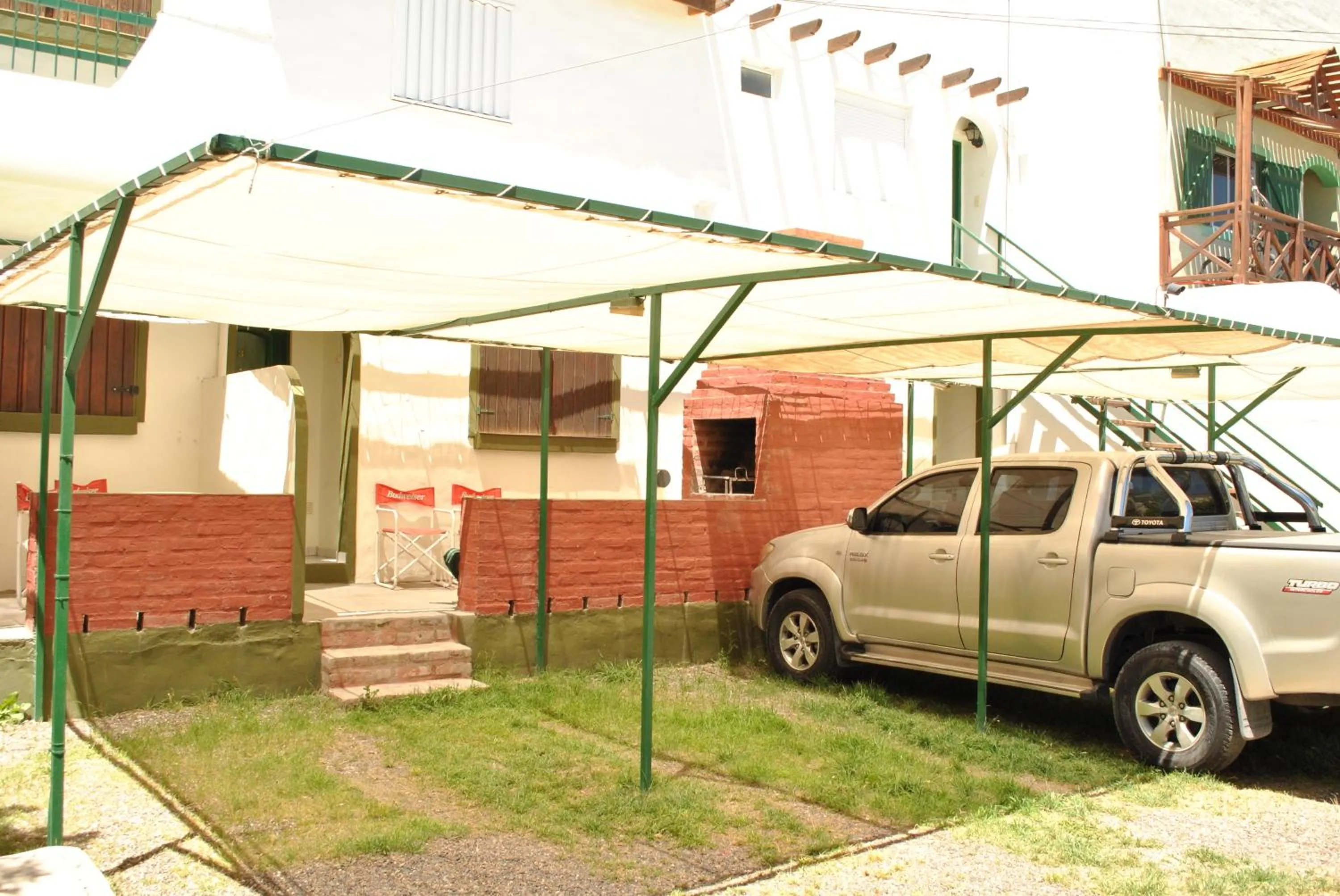 Property building in Kume Ruca