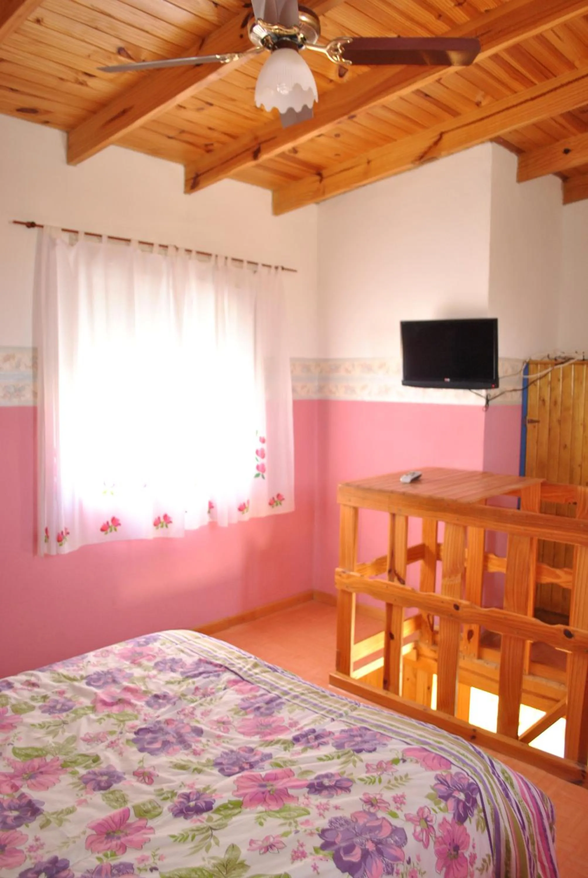 Bedroom, Bed in Kume Ruca